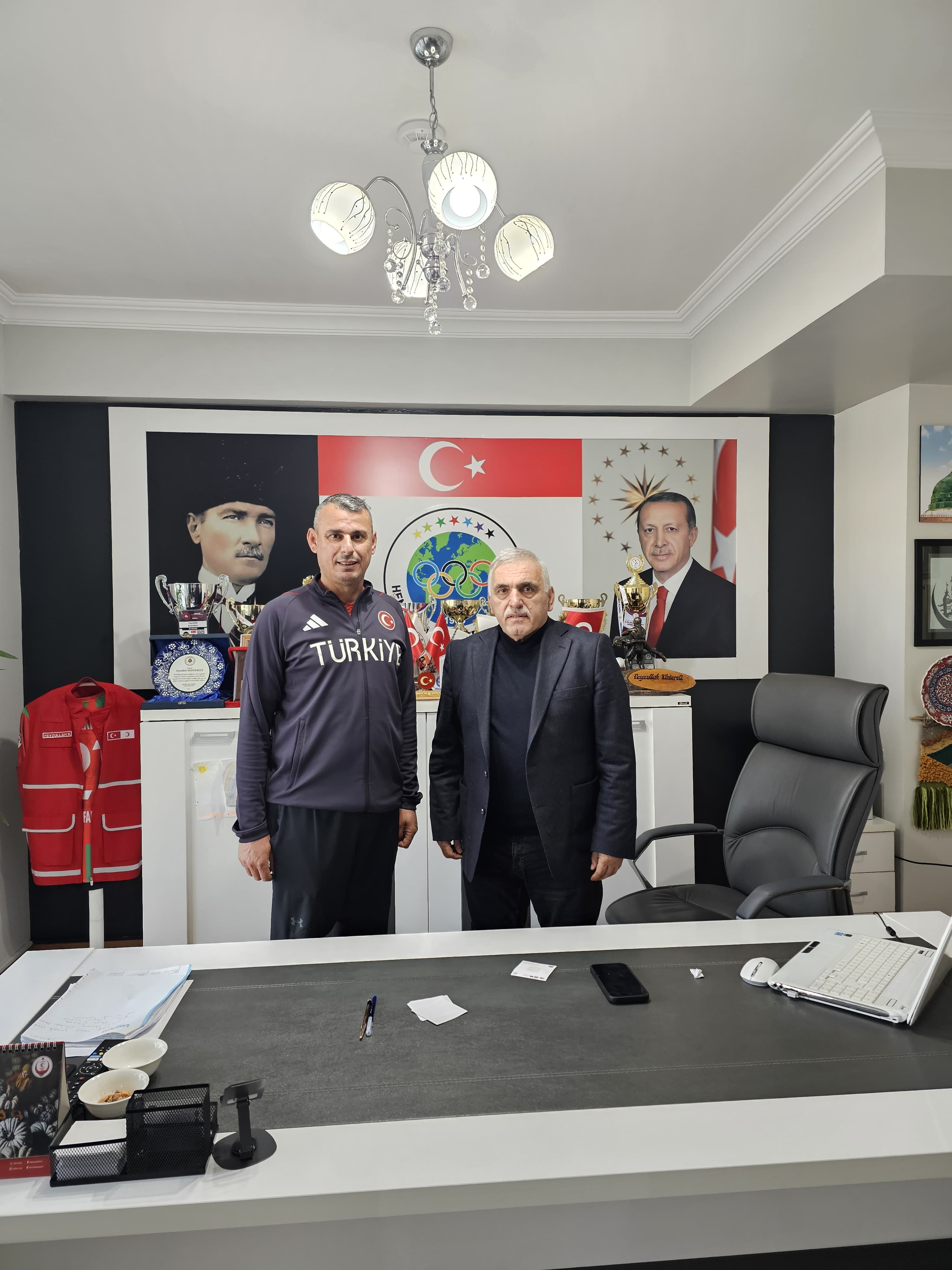 Karatenin yıldızları   ilimizde coşacak