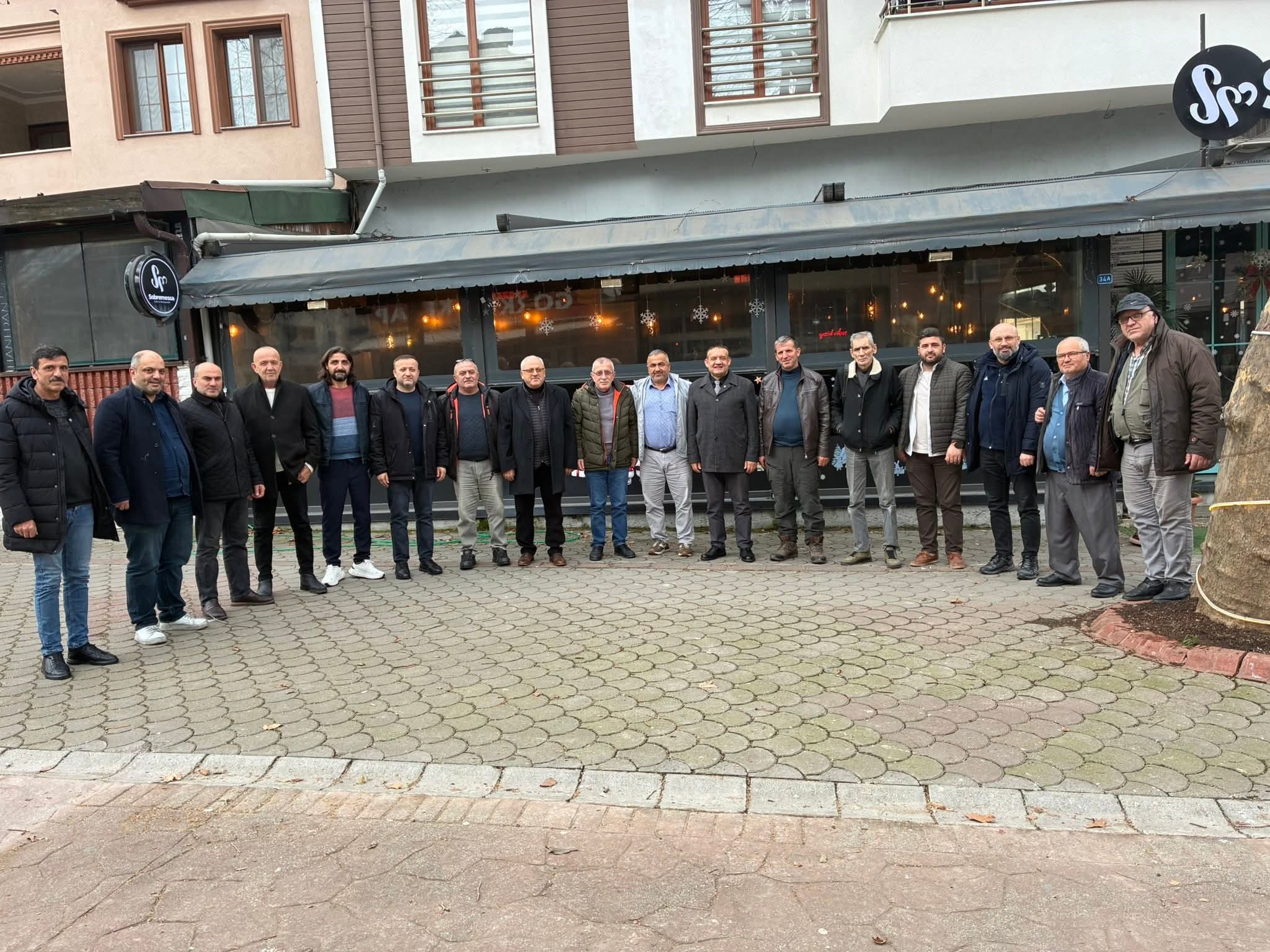 Yeniden Refah Partisi İlçe Başkanı Bahadır, Gazetecilerle Kahvaltıda Buluştu