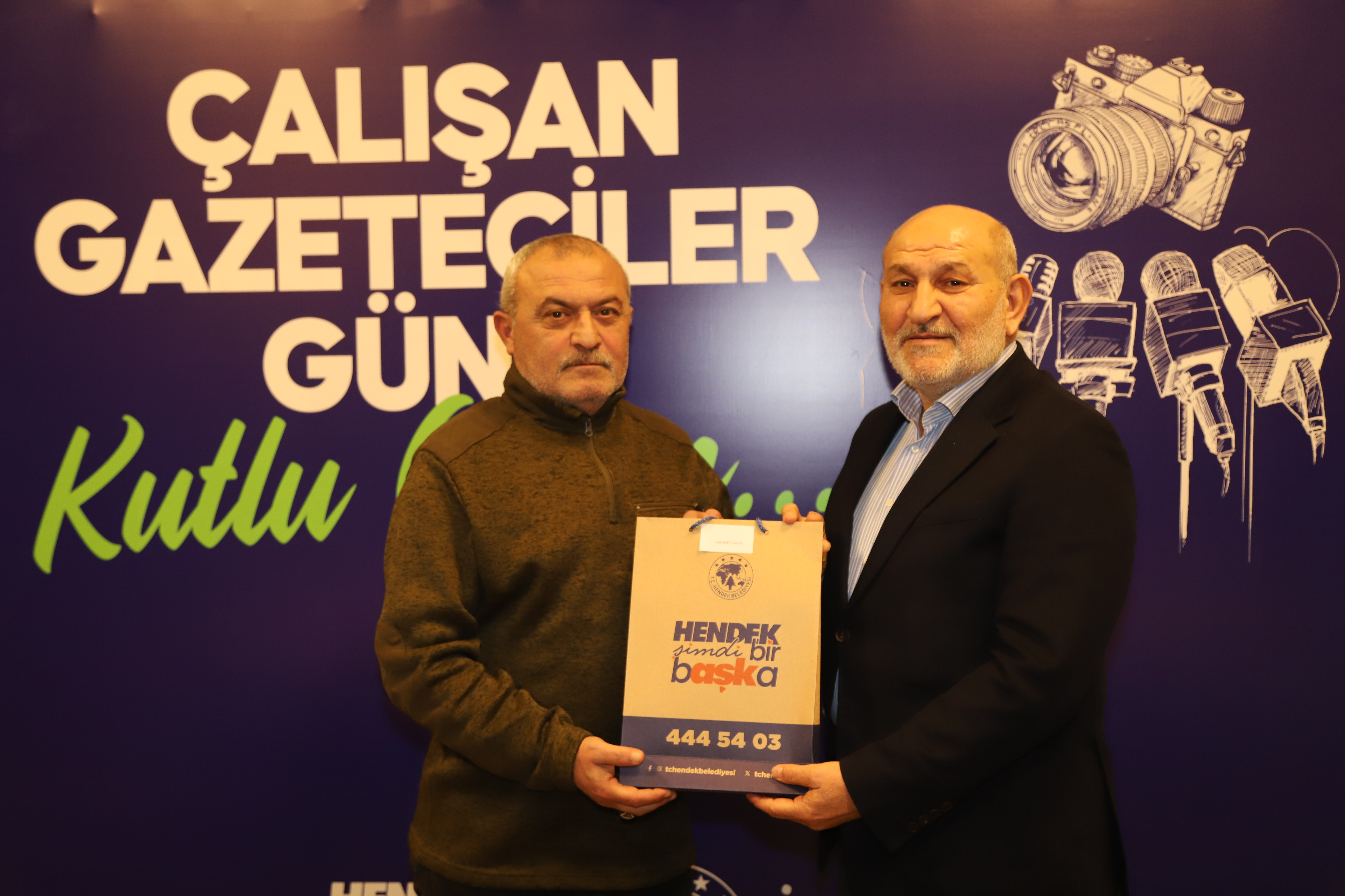 KAYMAKAM GÖKPINAR VE BAŞKAN PÜSKÜLLÜ GAZETECİLERLE BULUŞTU