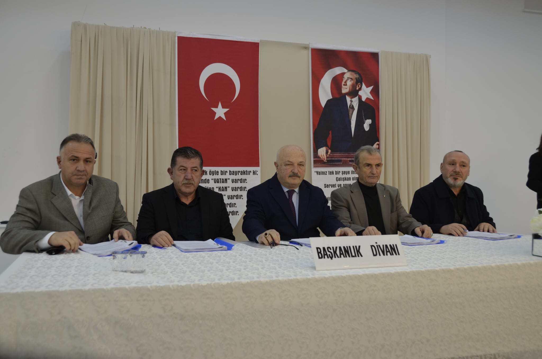 Hendek Şoförler Odası’nda Cemil Varlıca ile devam