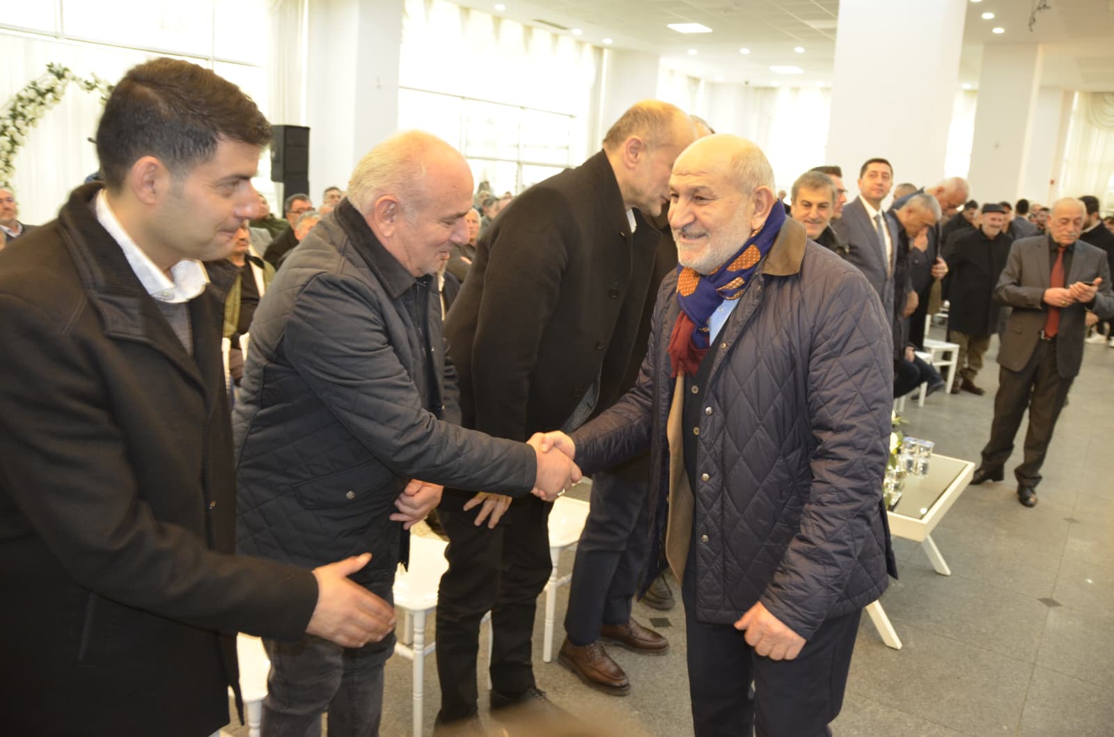 Hendek Şoförler Odası’nda Cemil Varlıca ile devam