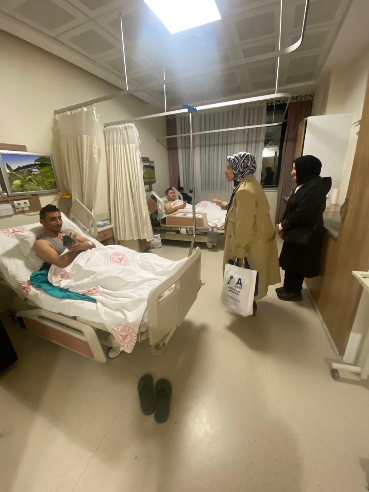 Anahtar Parti Kadın Kolları’ndan Hastane Ziyareti