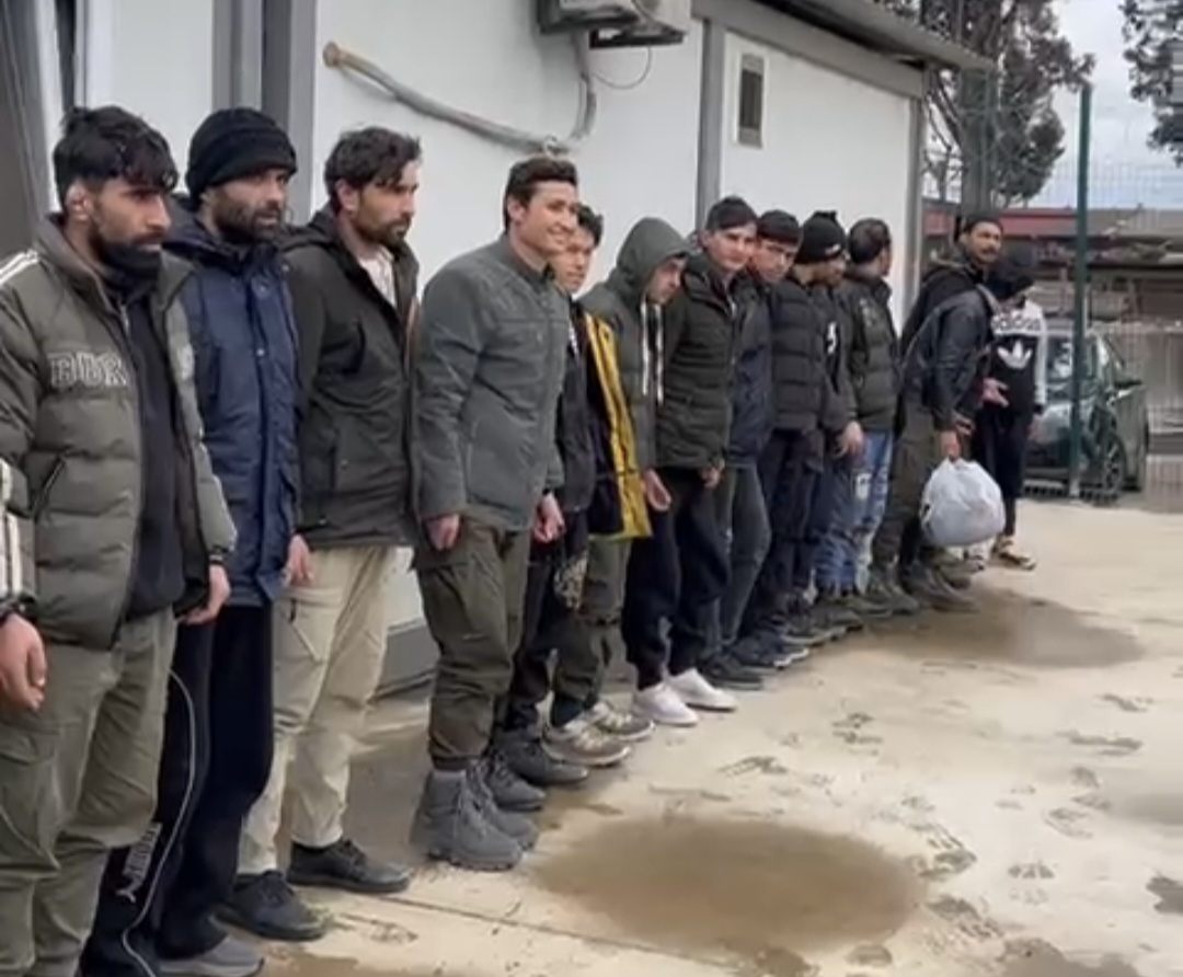 Hendek'te göçmen kaçakçılığı operasyonu