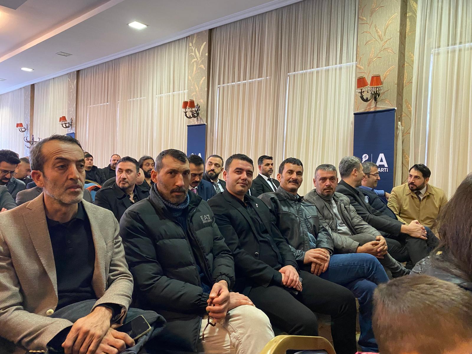 A Parti Hendek İlçe Teşkilatı, Sakarya’daki Büyük Eğitim Çıkarmasına Katıldı