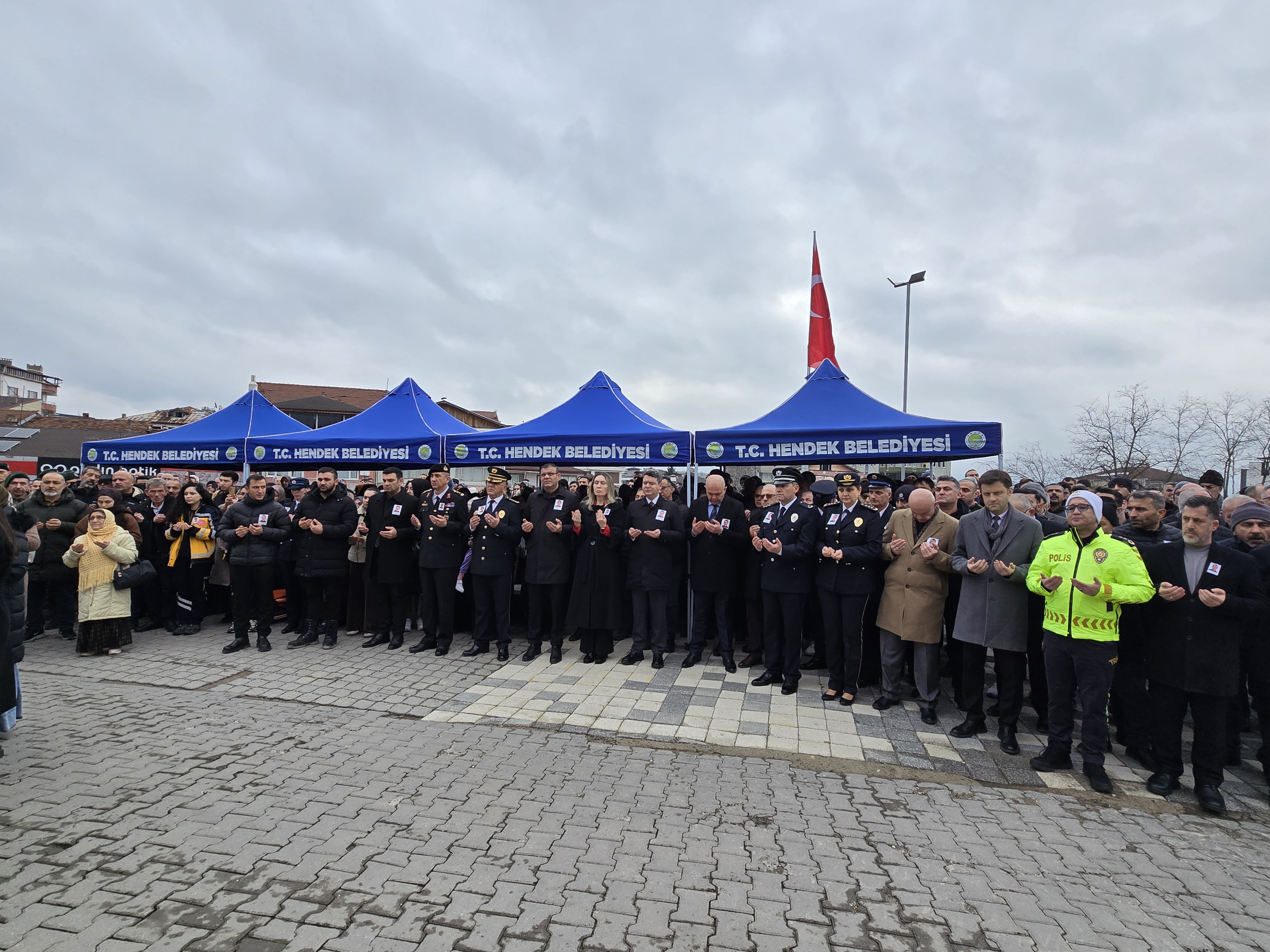 Polis Memuru Umut Sıbıç Hendek’te Törenle Uğurlandı