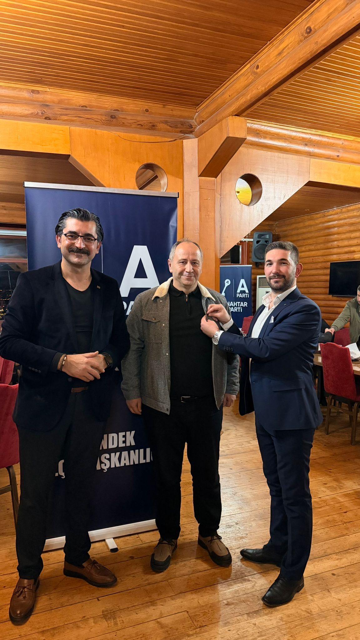 Anahtar Partililer, Mahalle Temsilcileriyle Bayraktepe’de Buluştu