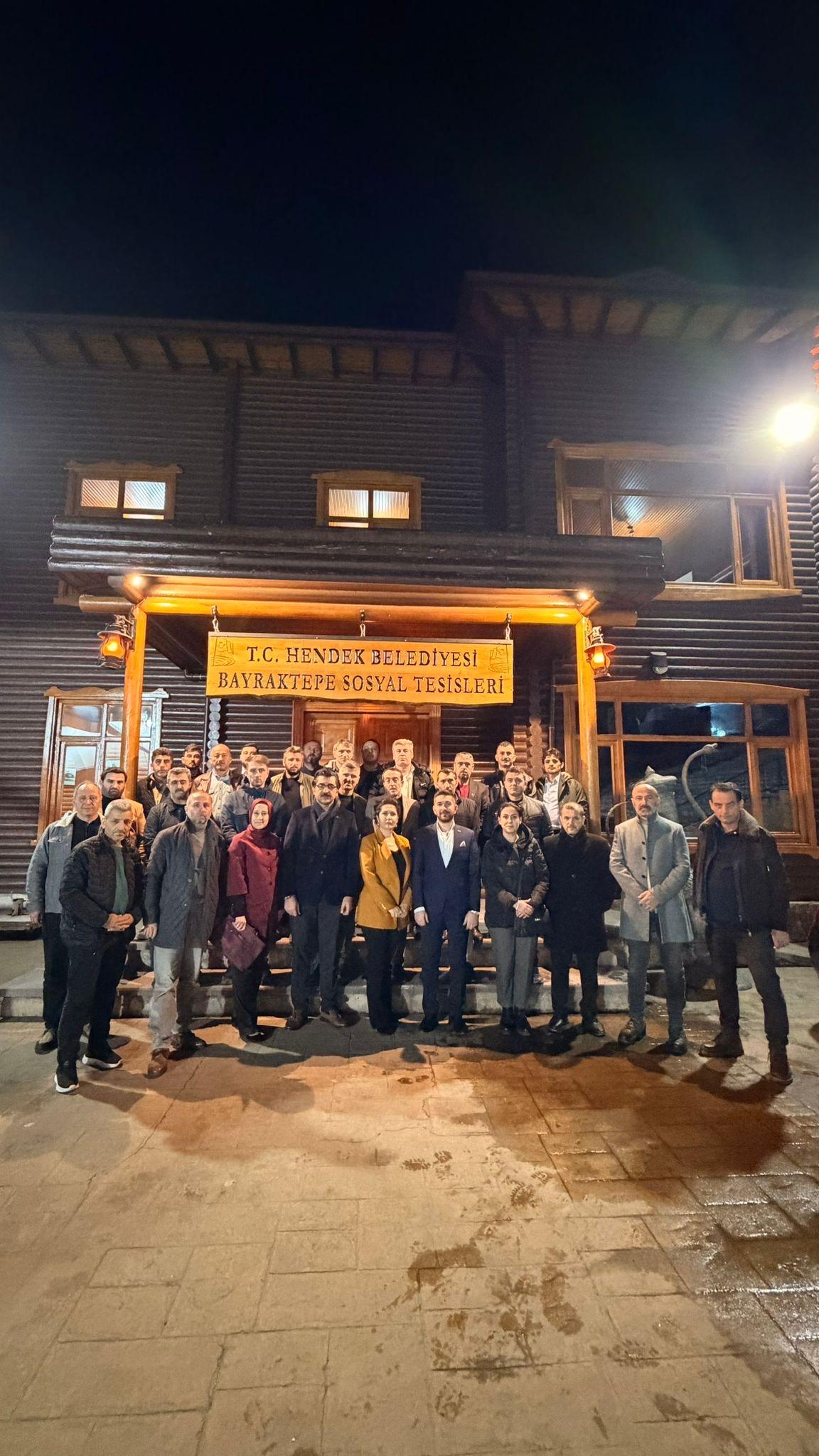 Anahtar Partililer, Mahalle Temsilcileriyle Bayraktepe’de Buluştu