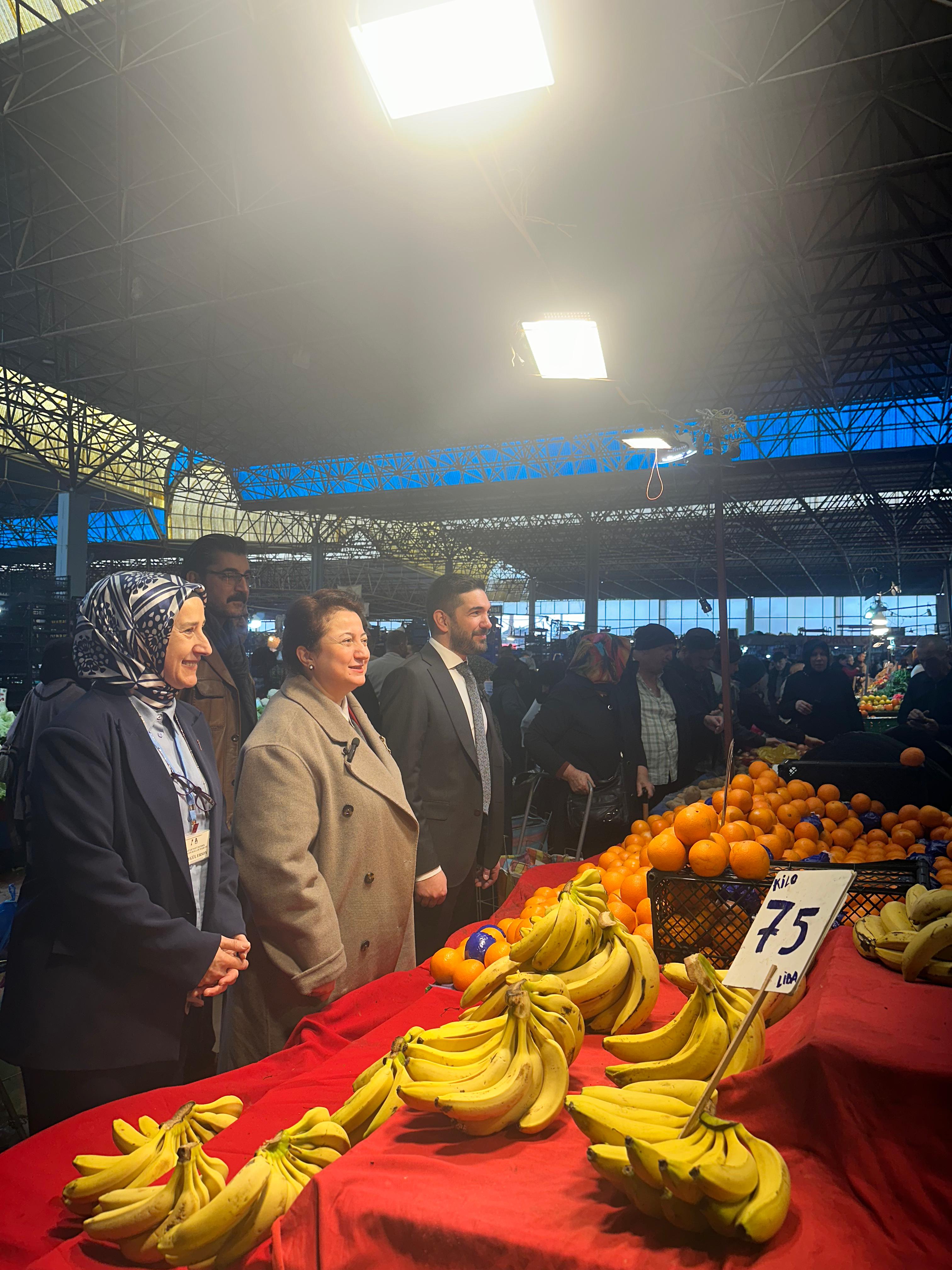 Anahtar Parti (A Parti) Hendek İlçe Teşkilatı, ilçenin nabzını tutmaya devam ediyor
