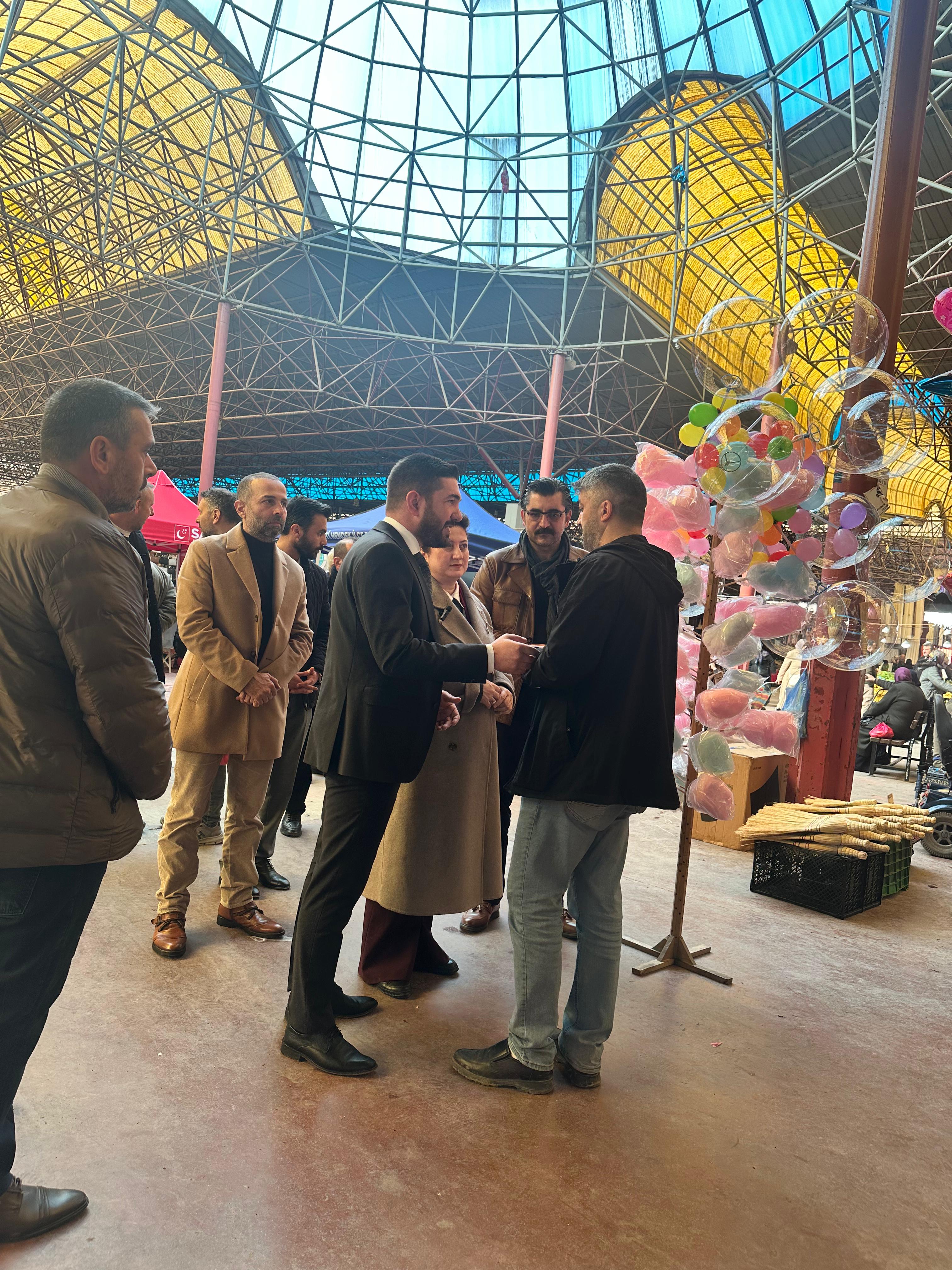 Anahtar Parti (A Parti) Hendek İlçe Teşkilatı, ilçenin nabzını tutmaya devam ediyor