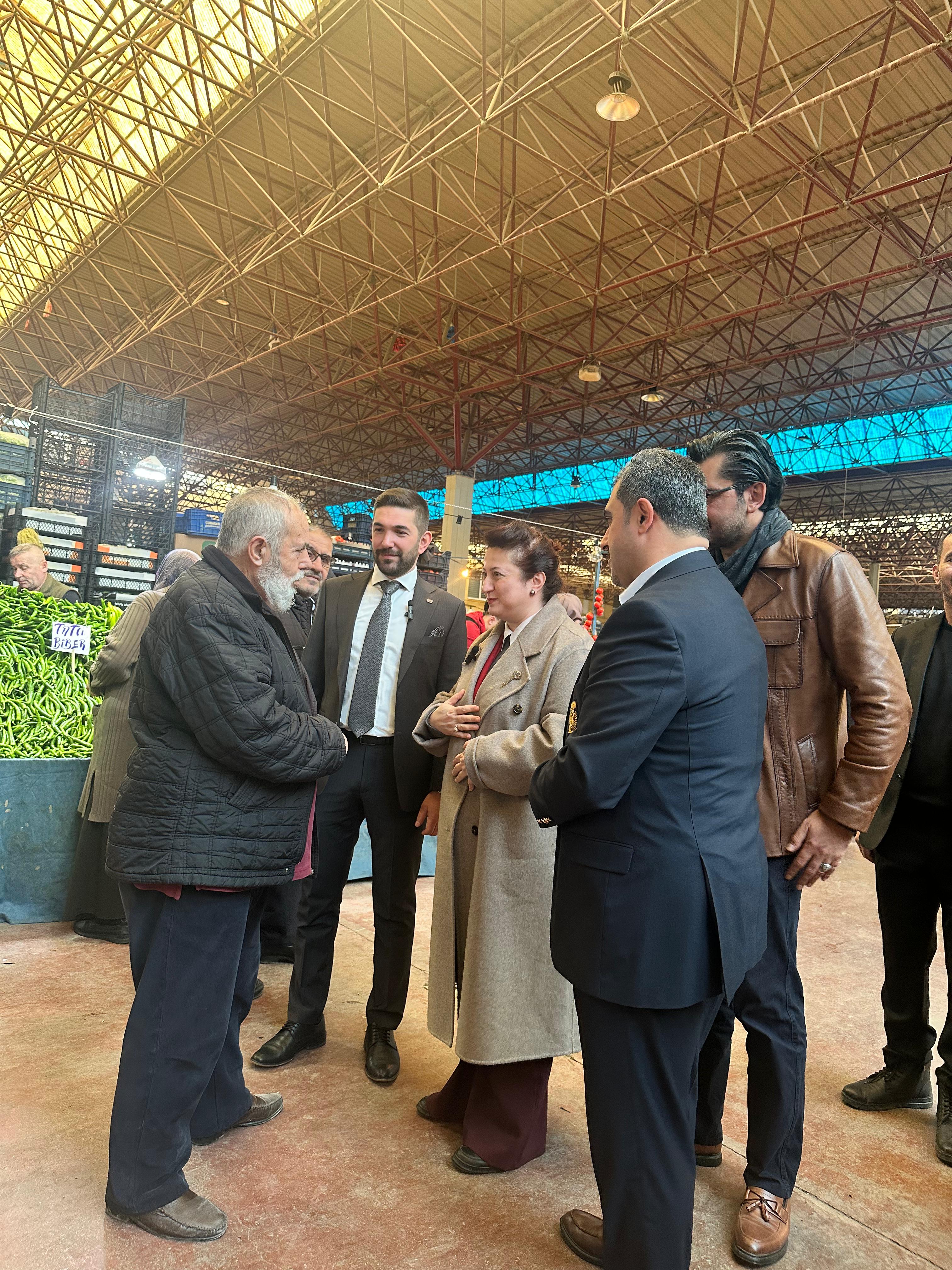 Anahtar Parti (A Parti) Hendek İlçe Teşkilatı, ilçenin nabzını tutmaya devam ediyor