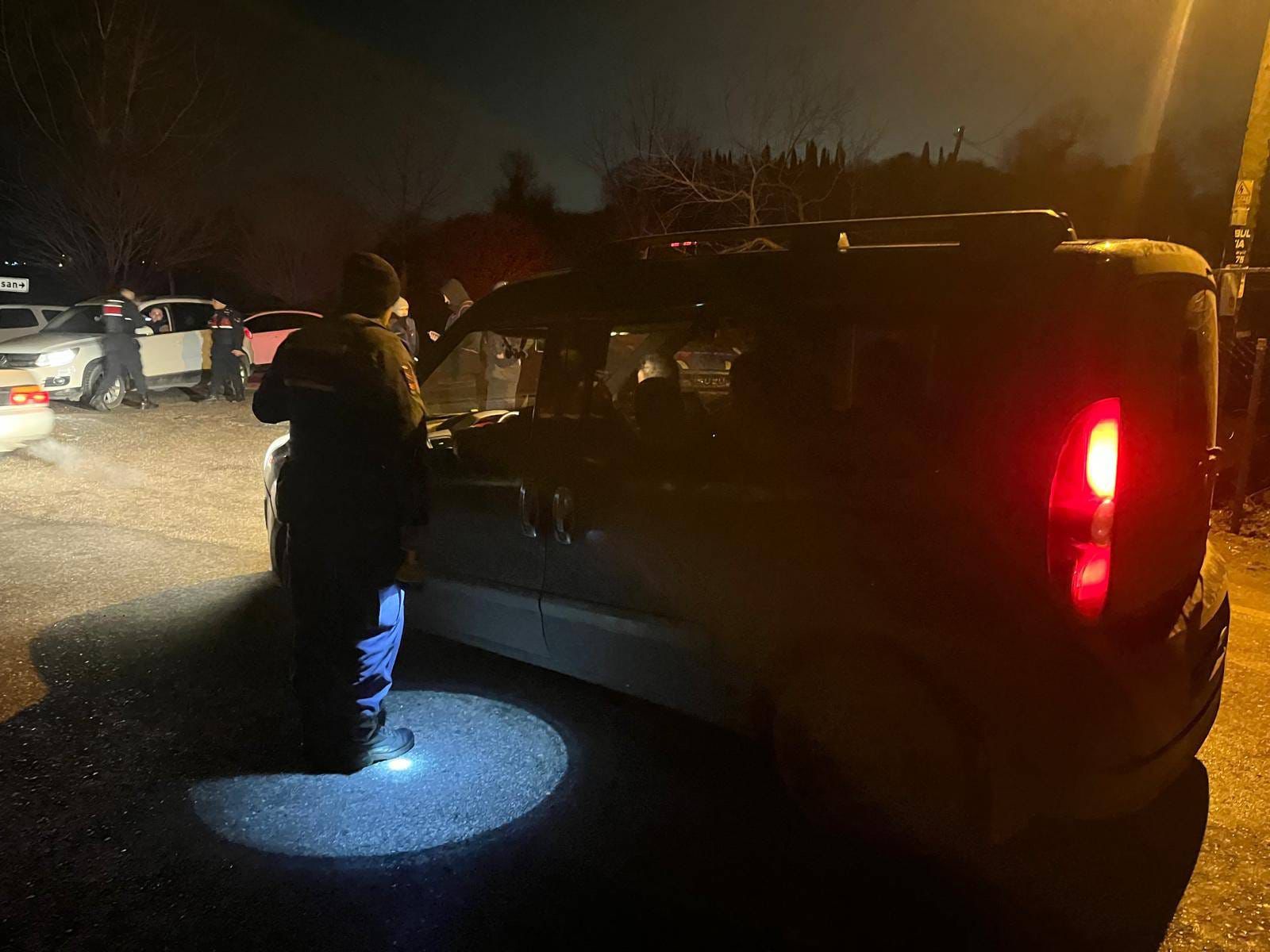 Hendek'te Polis ve Jandarma'dan huzur uygulaması