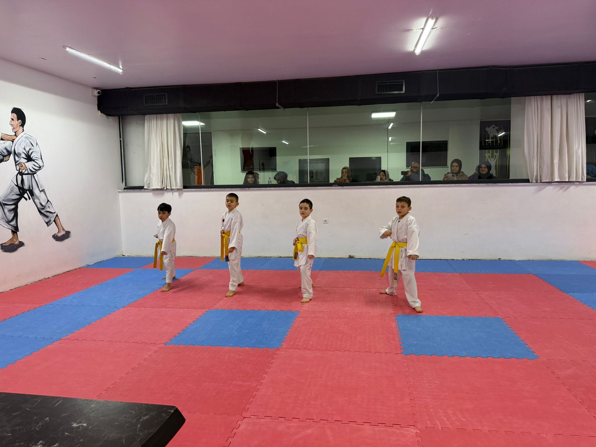 Hendek’te kuşak sevinci