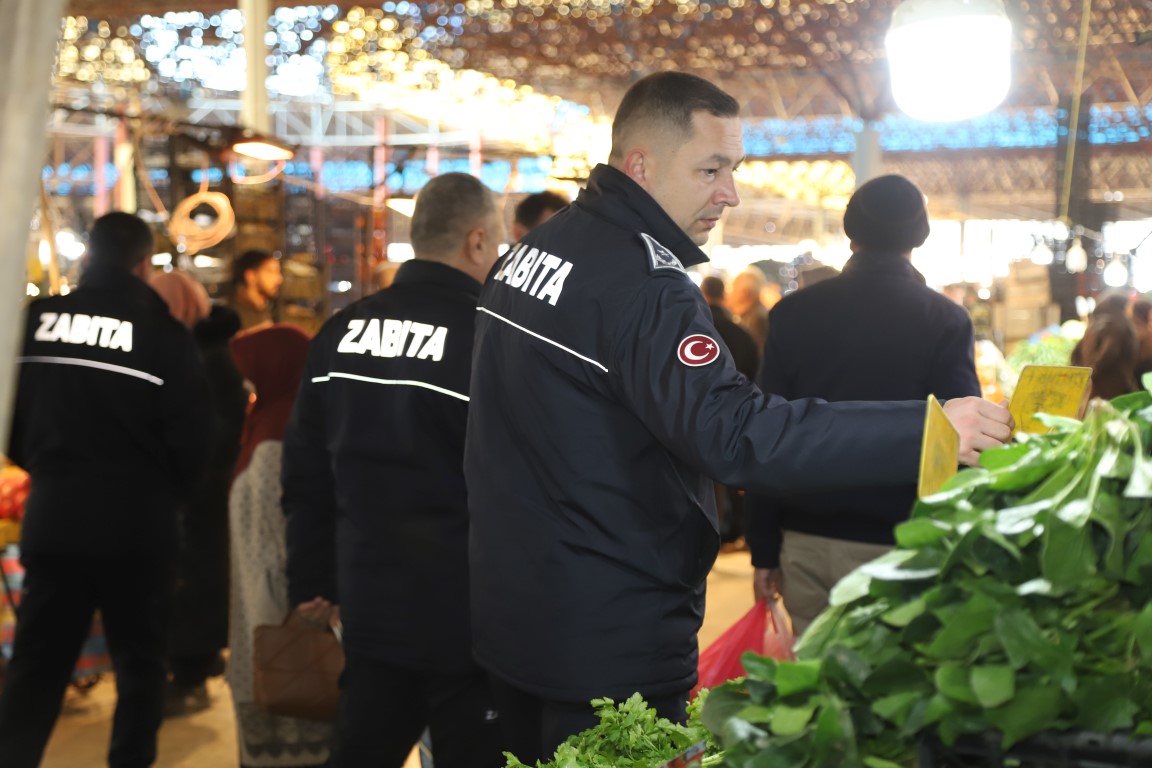 ZABITA EKİPLERİNDEN KAPALI PAZAR YERİNDE KAPSAMLI DENETİM