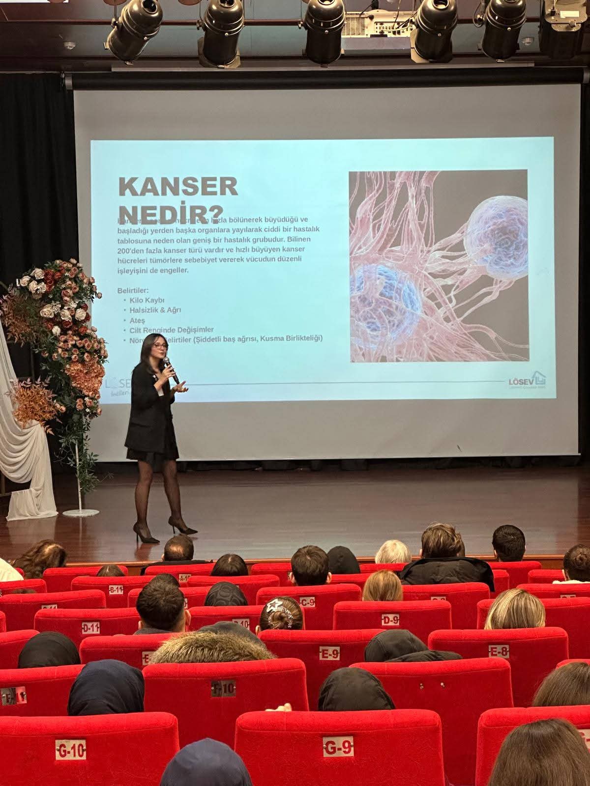 ÇOCUKLUK ÇAĞI KANSERLERİNDE İYİLİK VE UMUT DOLU MÜCADELEDE BİZ KAZANACAĞIZ