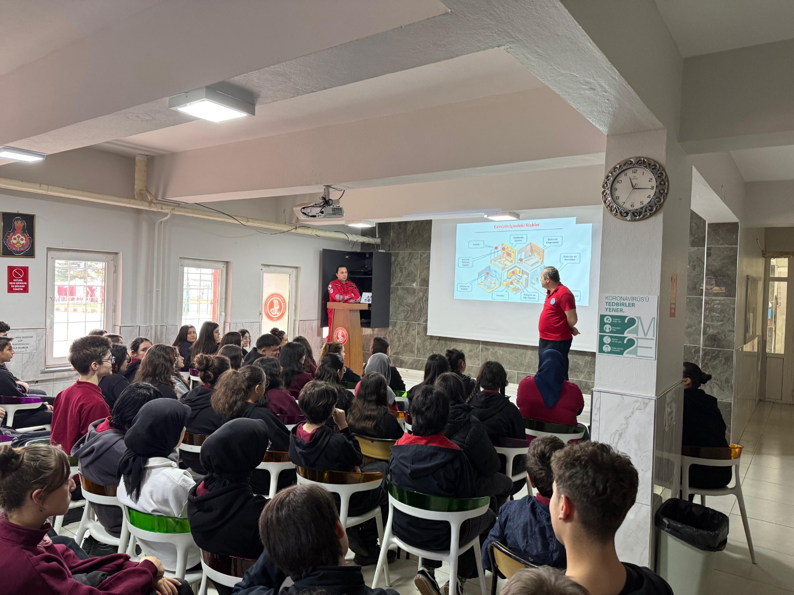 Hendek'te Hayat Arama Kurtarma'dan Afet Eğitimi