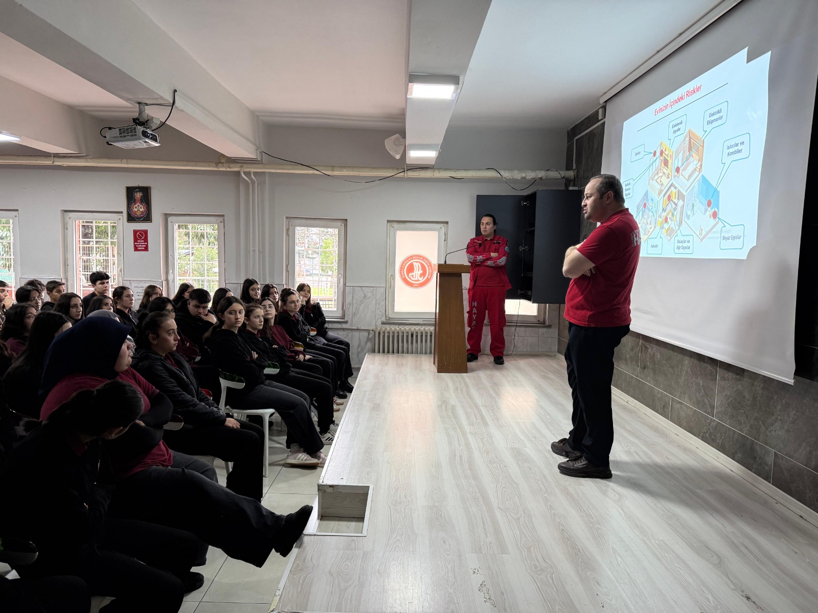 Hendek'te Hayat Arama Kurtarma'dan Afet Eğitimi