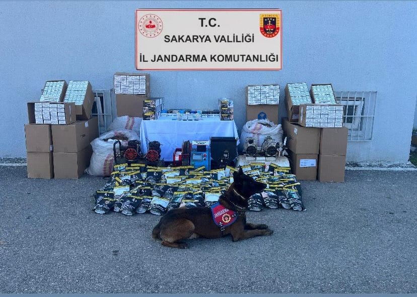 Kamyon dolusu makaron ele geçirildi