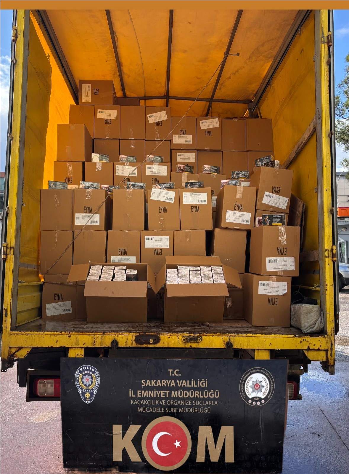 Kamyon dolusu makaron ele geçirildi