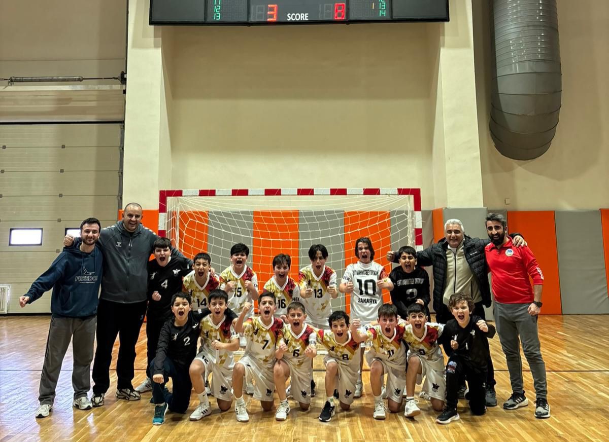 HENDEK ŞEHİT MAHMUTBEY ORTAOKULU’NDAN FARKLI GALİBİYET