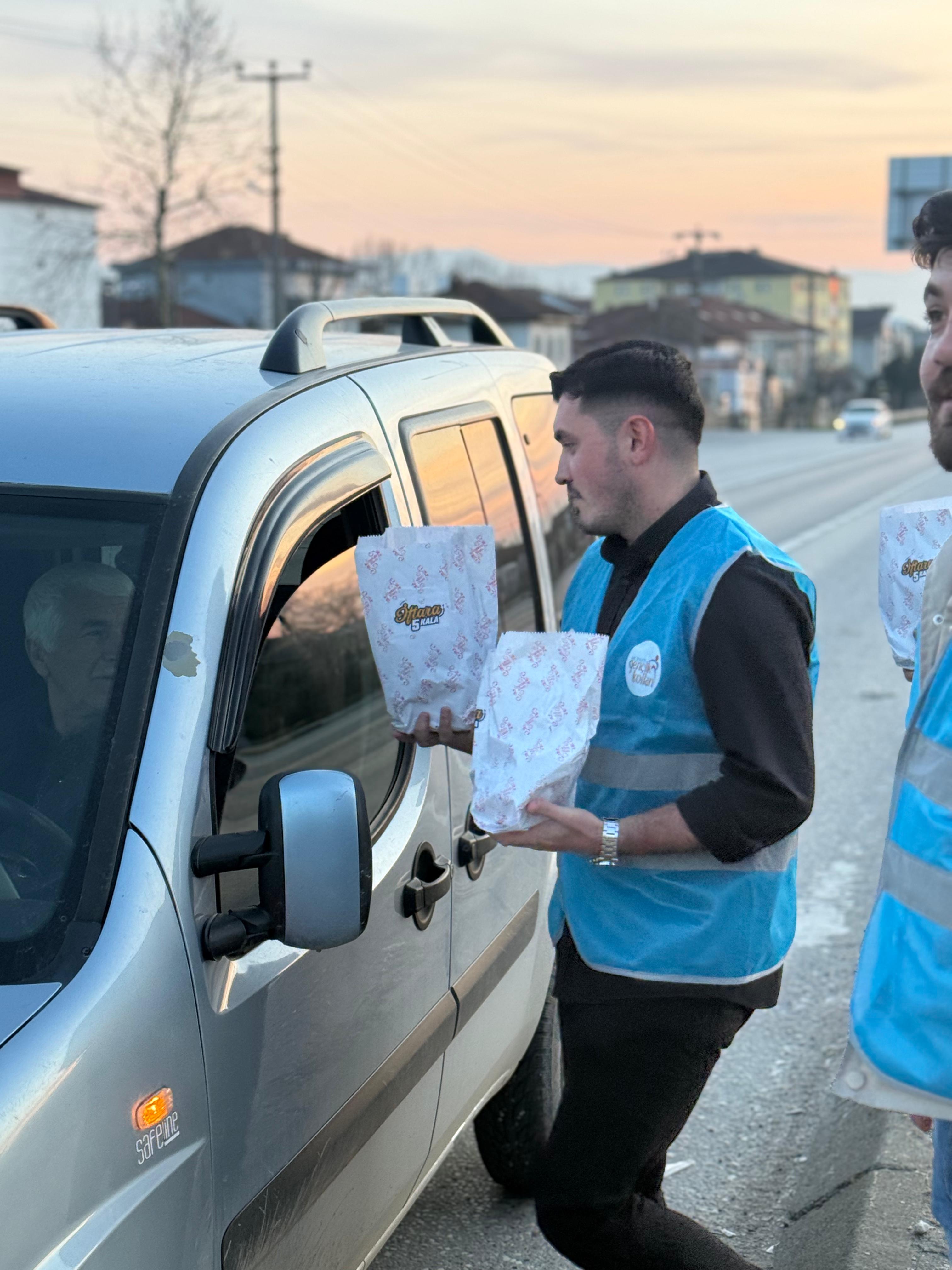 HENDEK’TE AK PARTİ GENÇLİK RÜZGÂRI