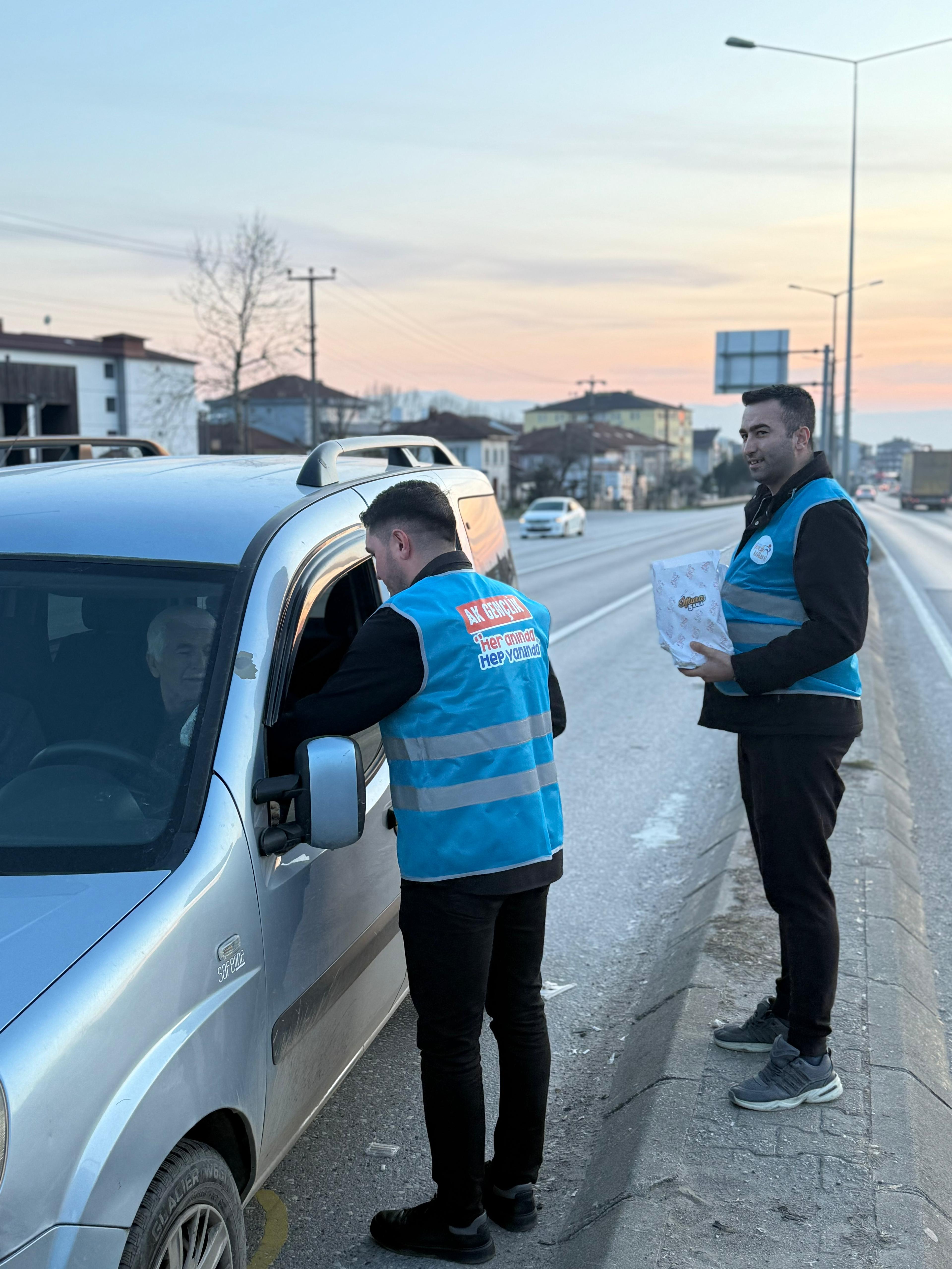 HENDEK’TE AK PARTİ GENÇLİK RÜZGÂRI