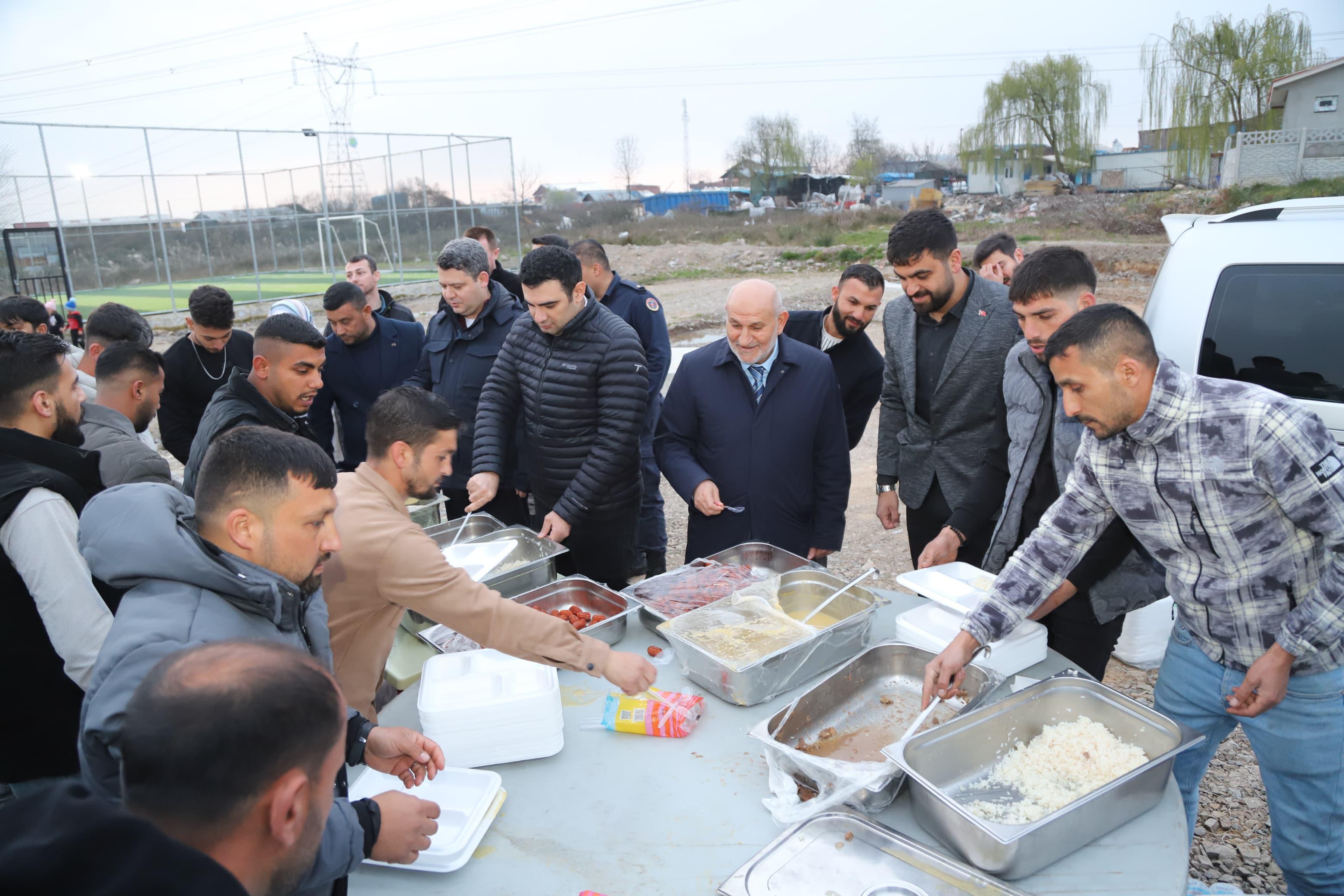 Turanlar Mahallesi’nde Birlik ve Beraberlik İftarı