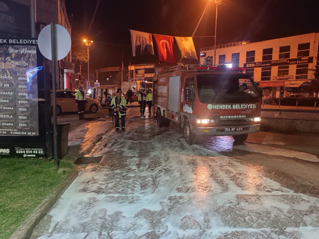 Hendek Bayrama hazır