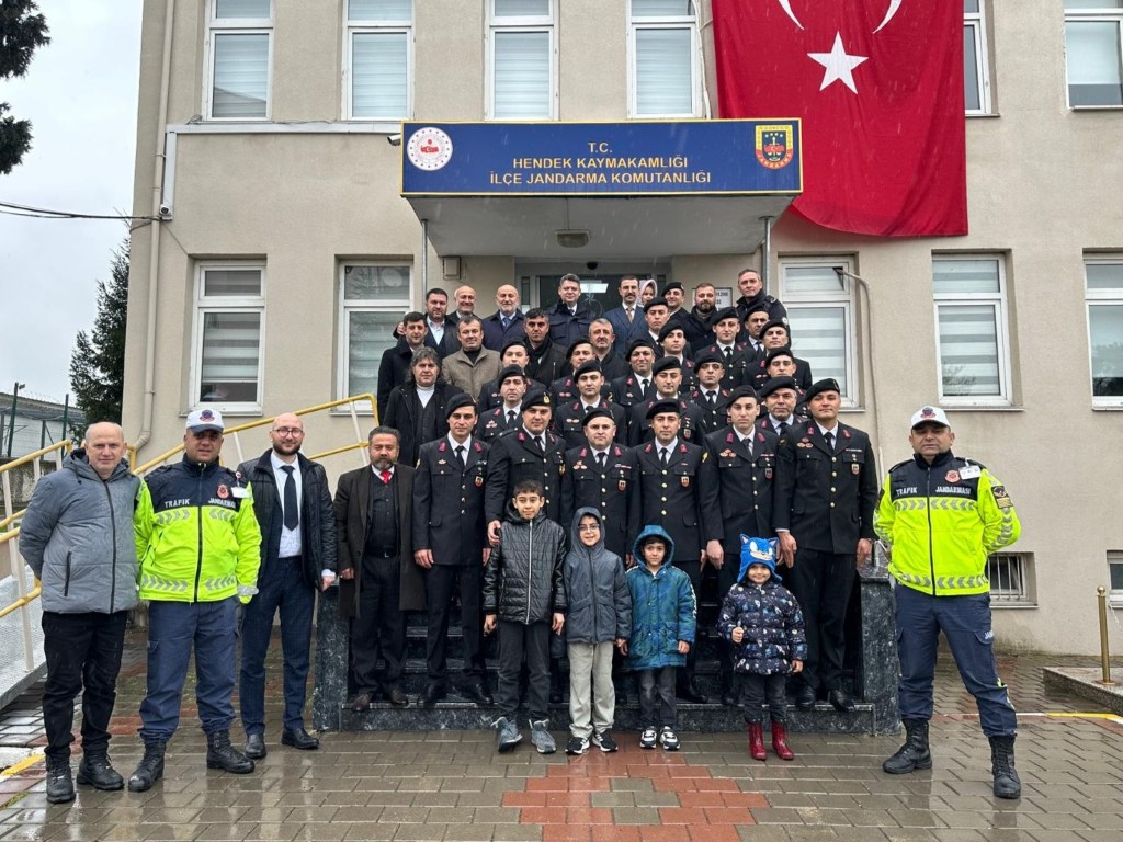 HENDEK’TE PROTOKOL BAYRAMLAŞTI