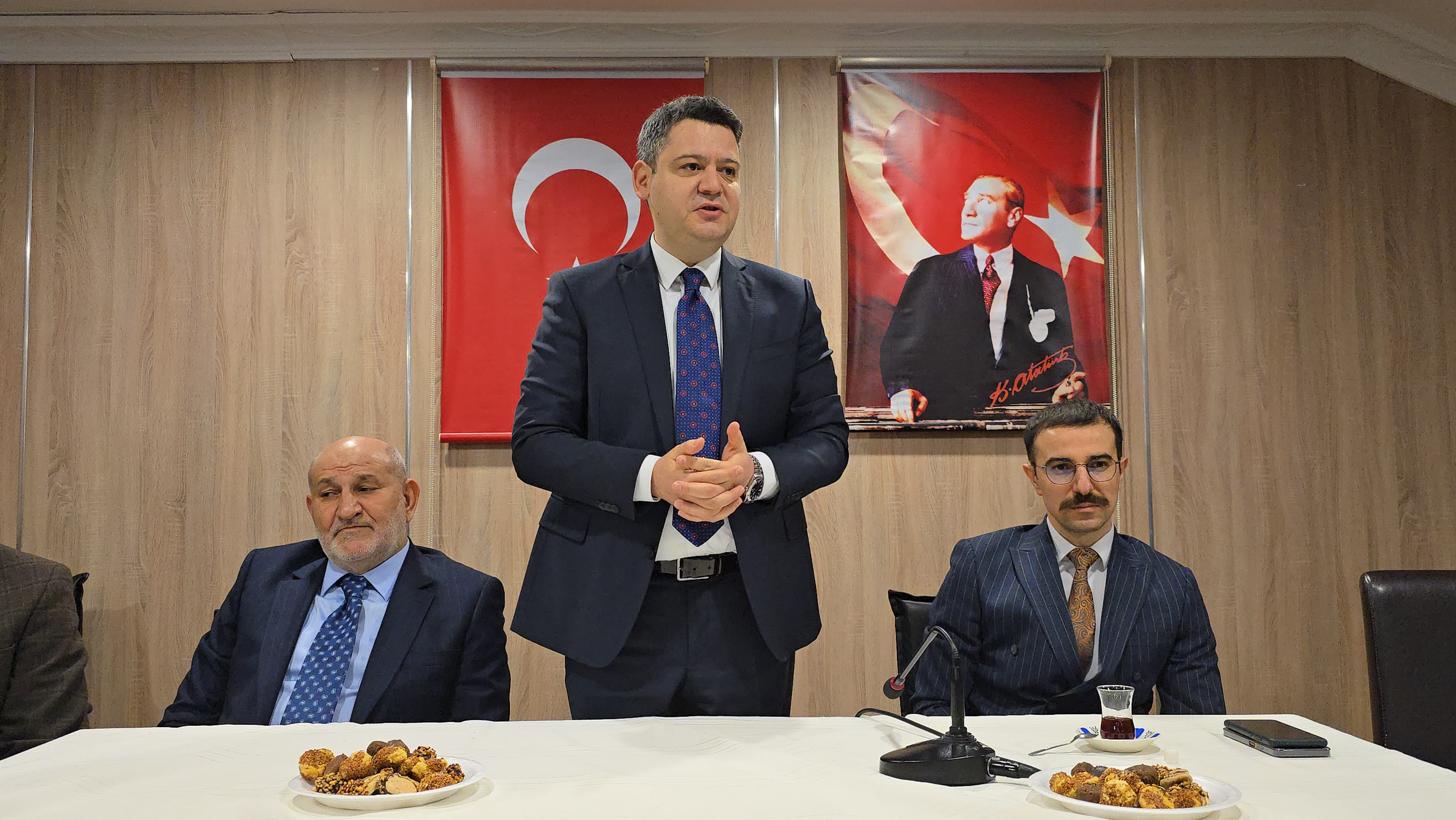 HENDEK’TE PROTOKOL BAYRAMLAŞTI