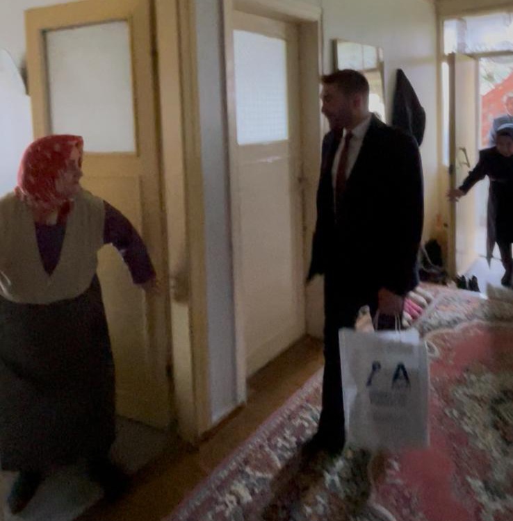 HENDEK’TE BAYRAM VEFAYLA GÜZELLEŞTİ