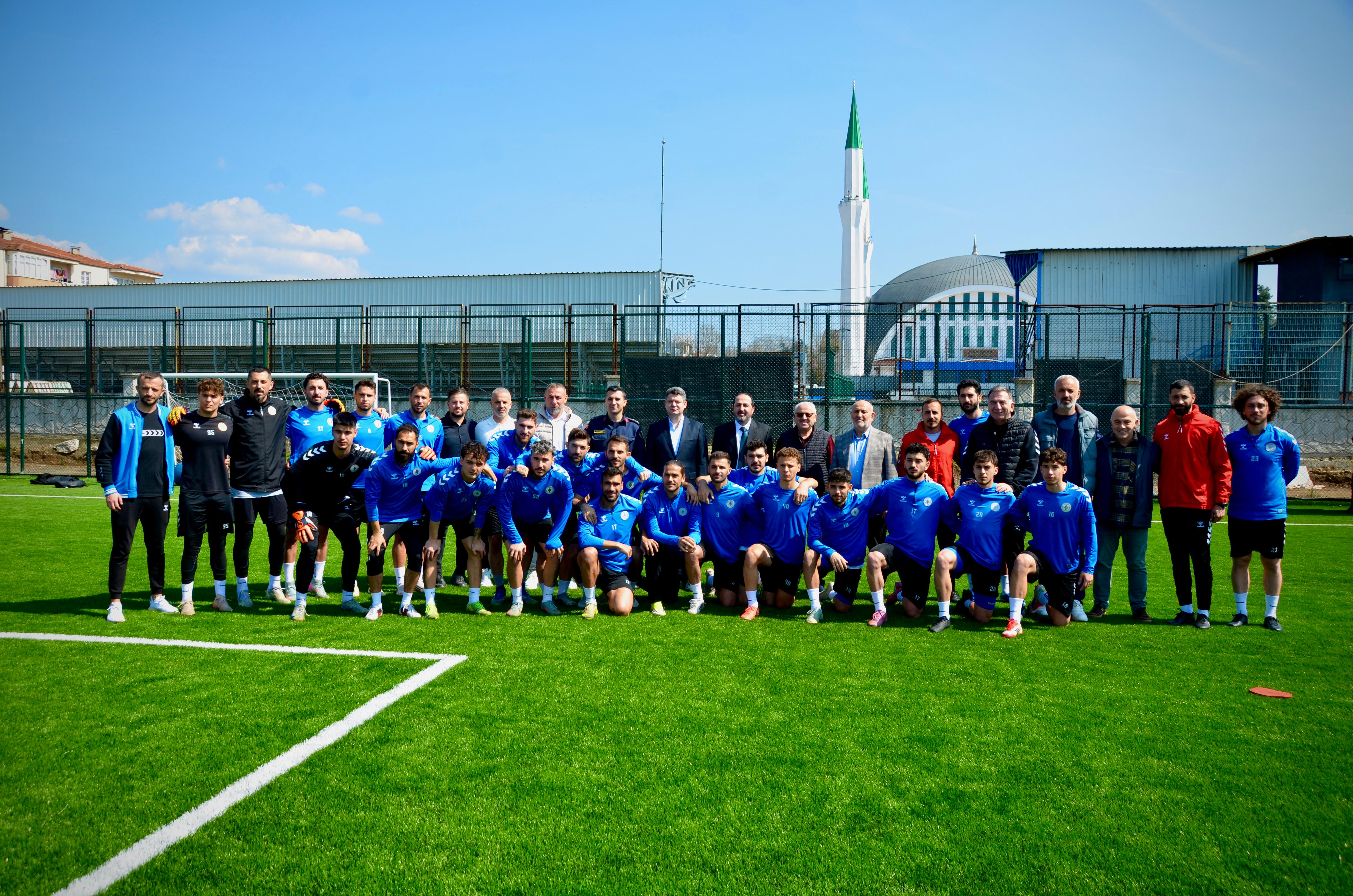 Hendekspor Antrenmanına Moral Ziyareti