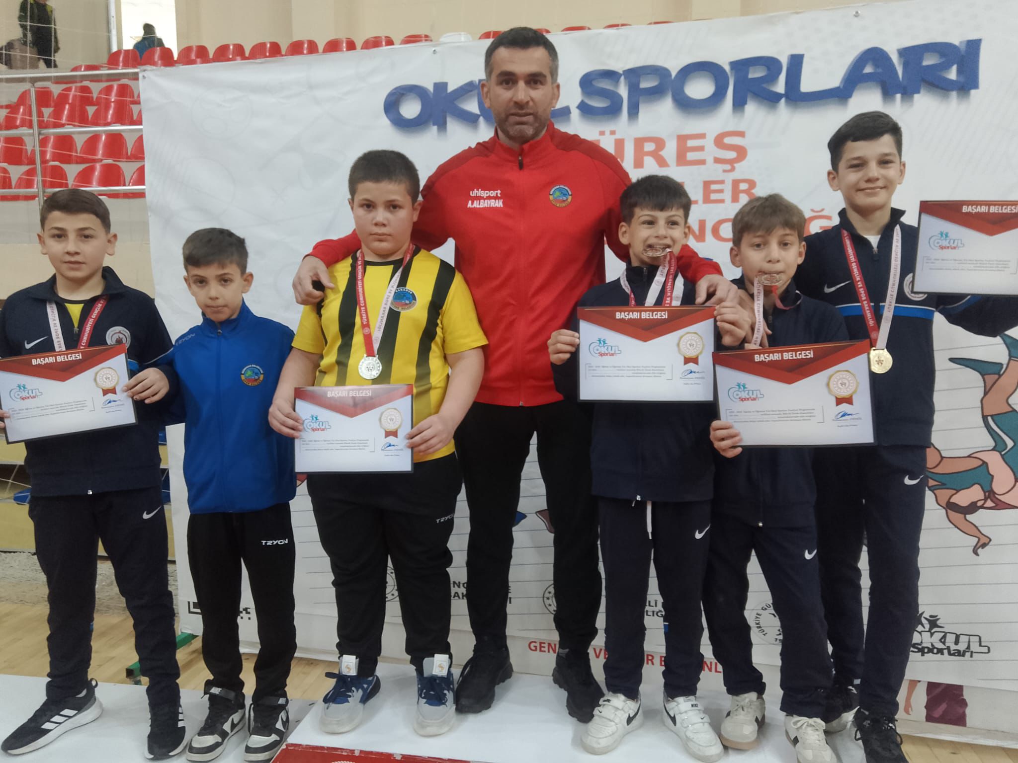 Şampiyon Hendek İmam Hatip Lisesi