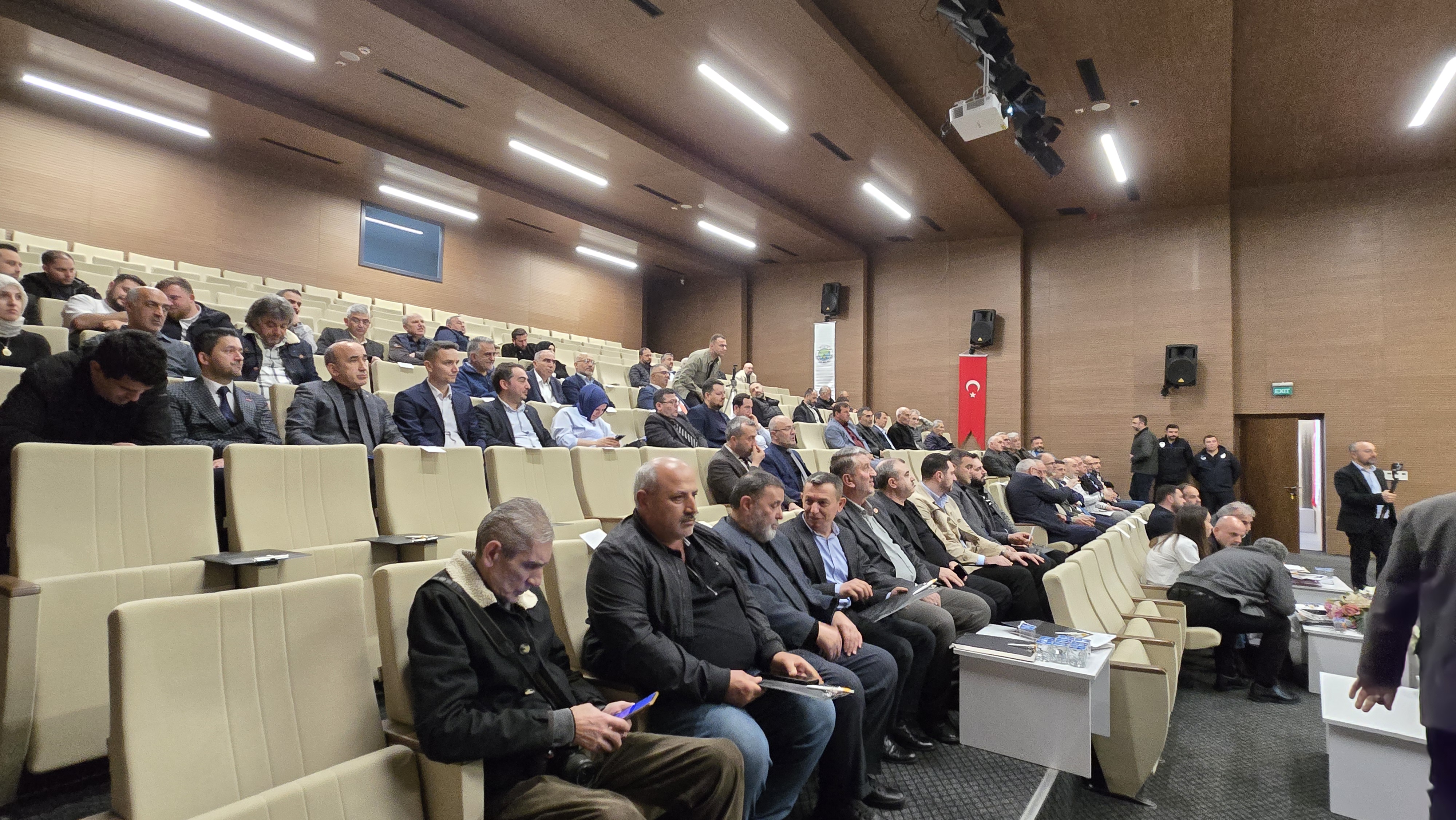 HENDEK MECLİSİ 22 MADDEYİ KARARA BAĞLADI