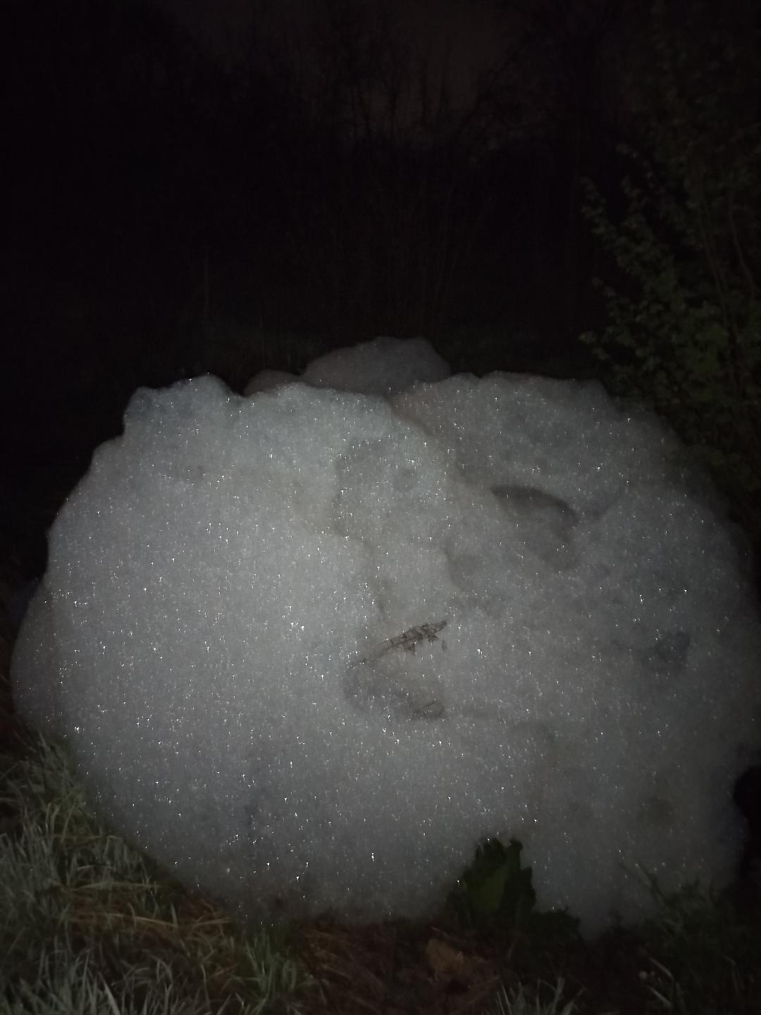 Valilik su köpüklenmesi ile ilgili açıklama yaptı