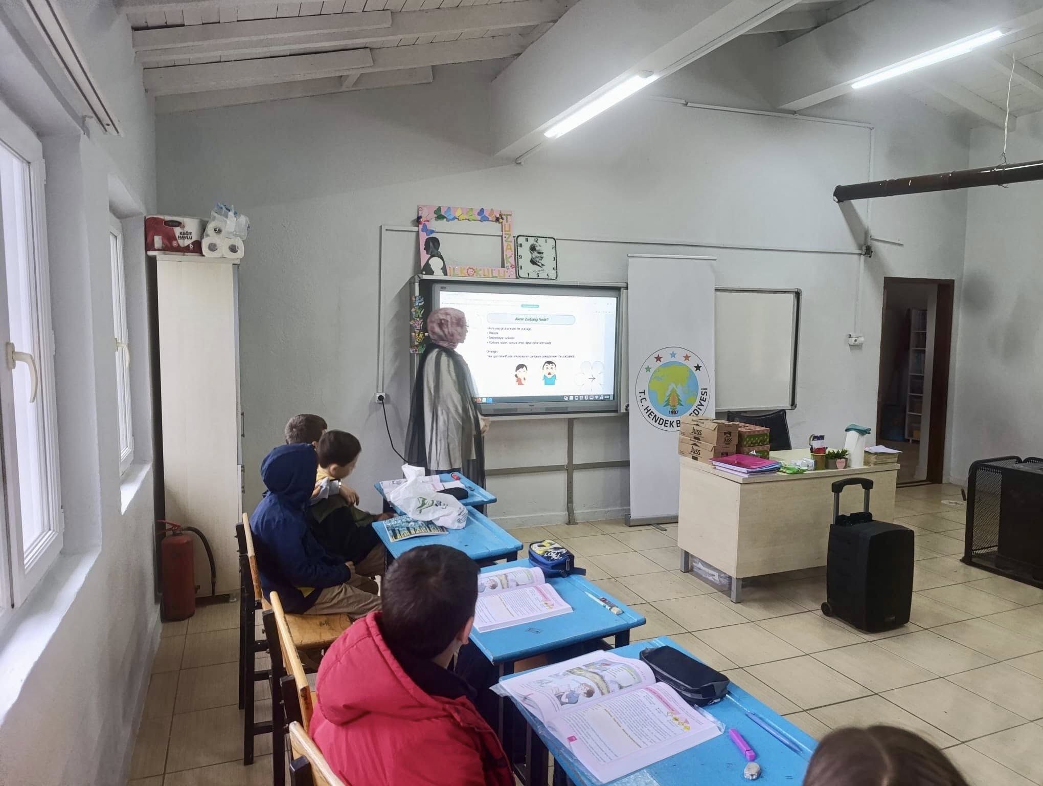 MASAL SAATİ VE AKRAN NEZAKETİ ETKİNLİĞİ TAMAMLANDI