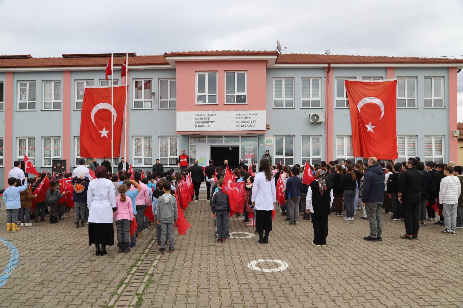 MASAL SAATİ VE AKRAN NEZAKETİ ETKİNLİĞİ TAMAMLANDI