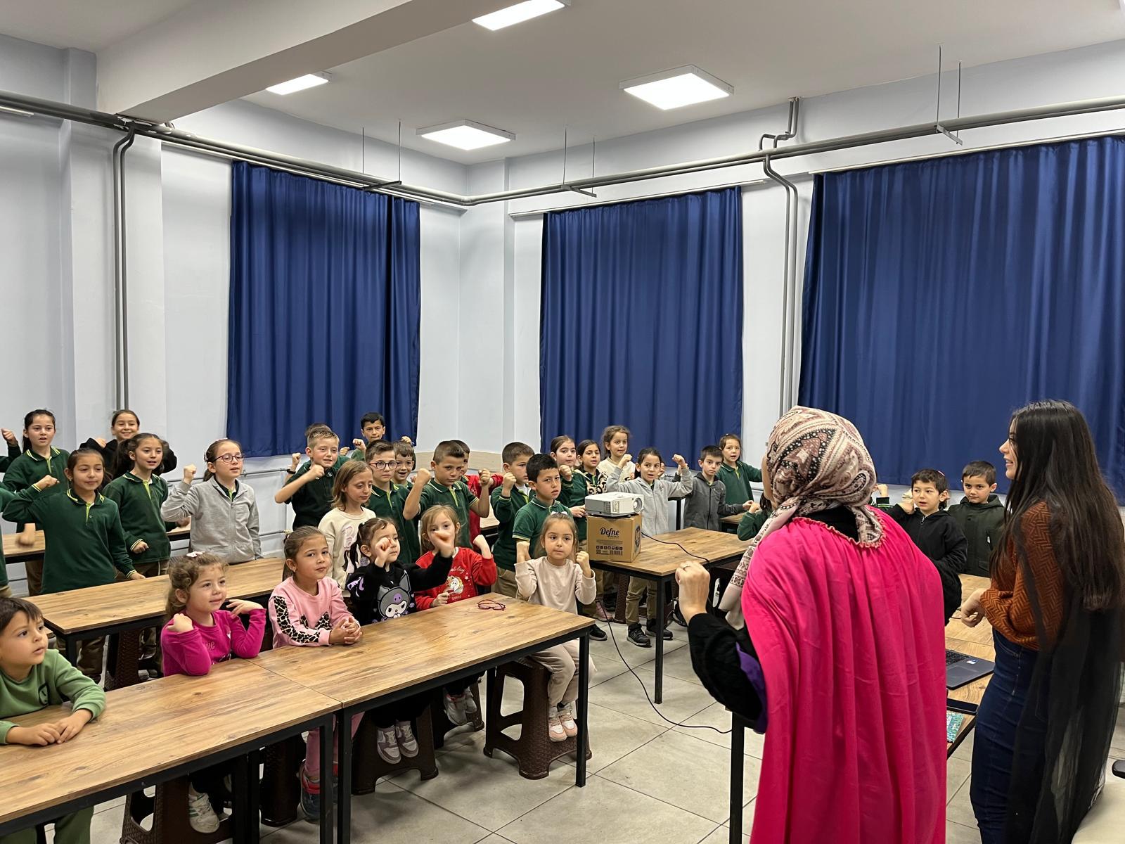 MASAL SAATİ VE AKRAN NEZAKETİ ETKİNLİĞİ TAMAMLANDI