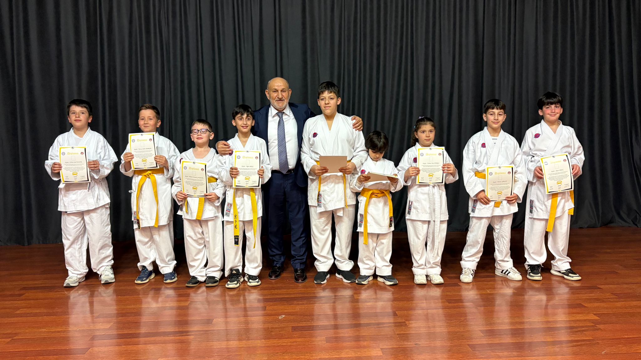 Hendek Olimpik spor kulübü diploma törenine büyük ilgi