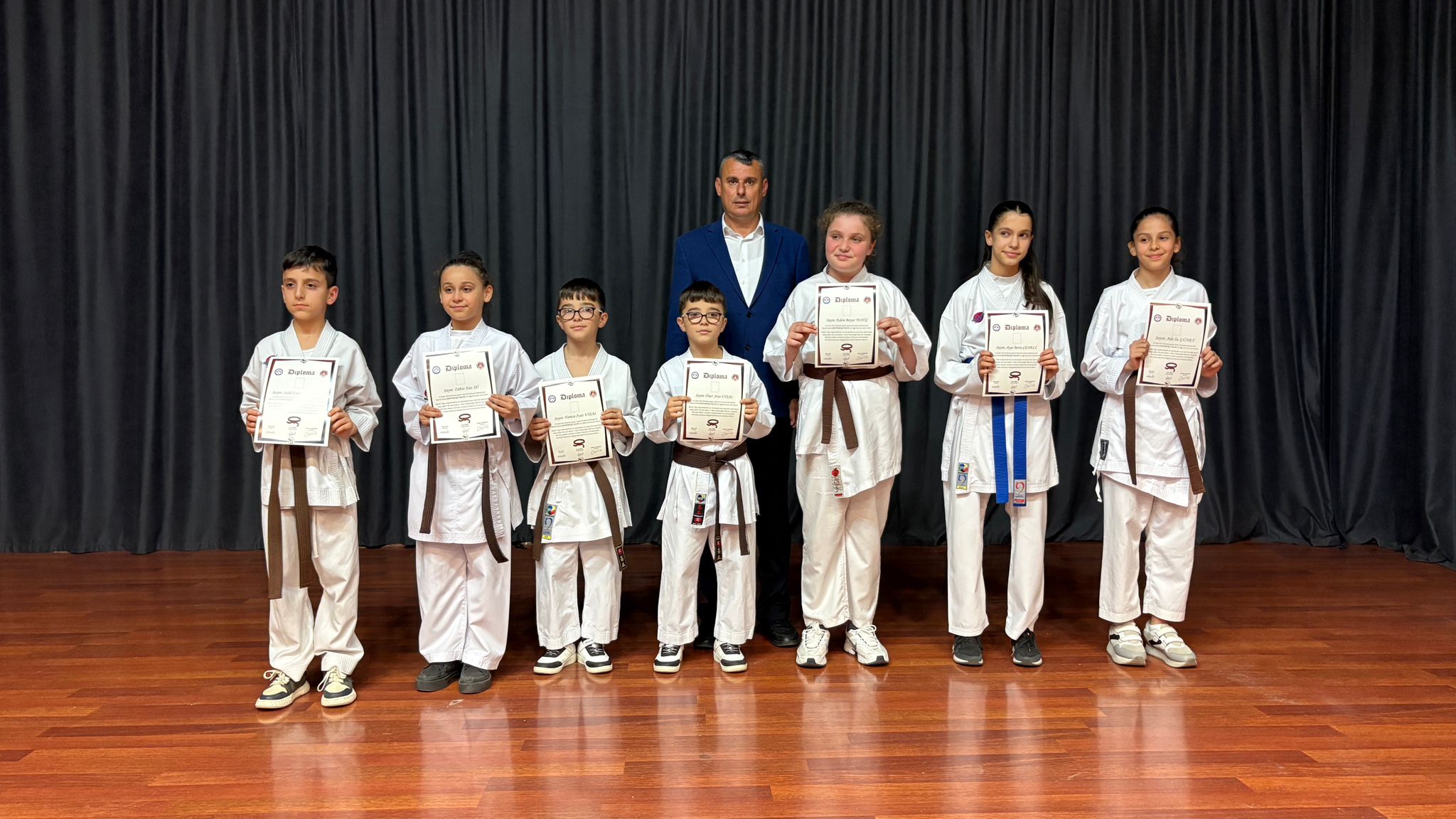 Hendek Olimpik spor kulübü diploma törenine büyük ilgi