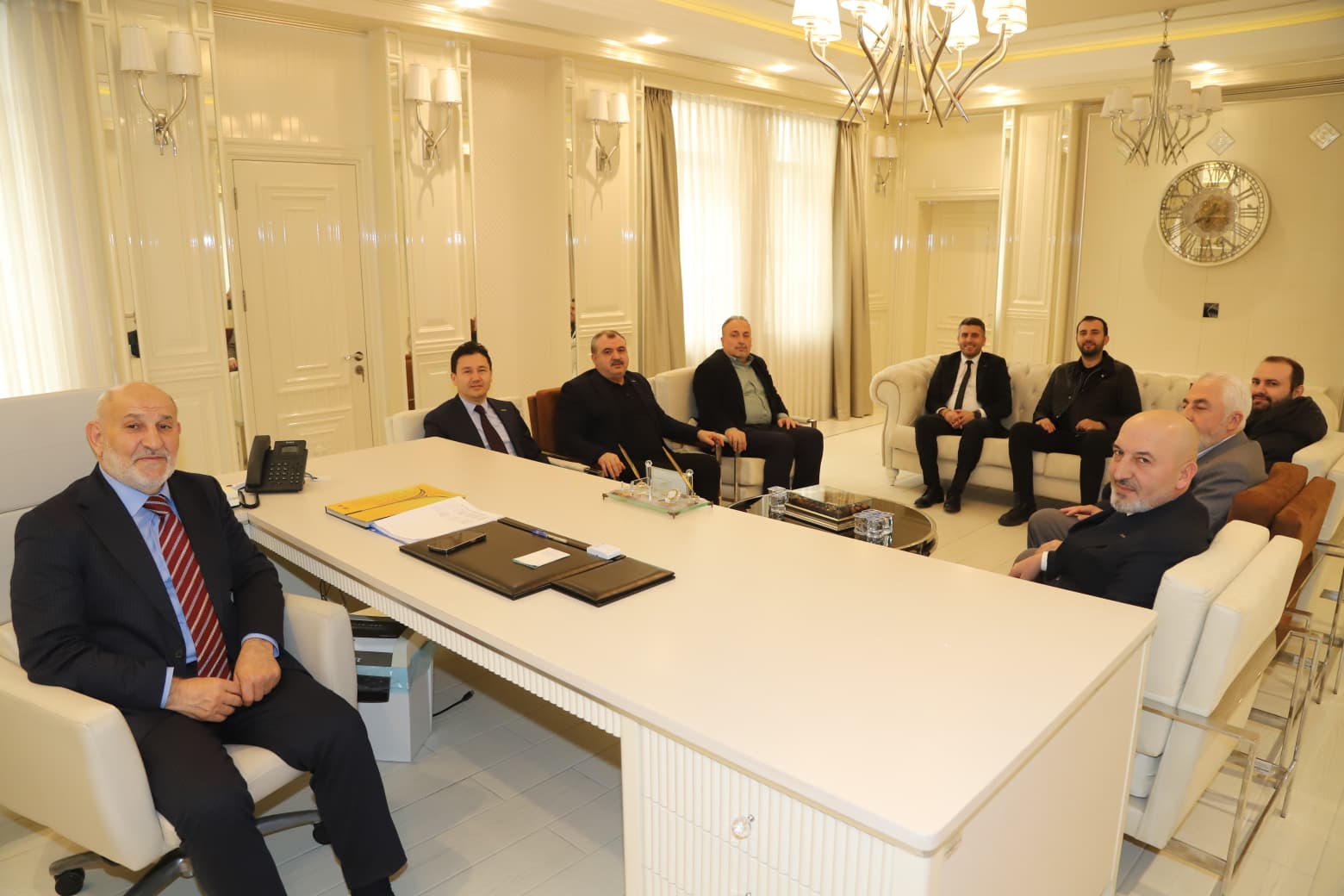 MÜSİAD SAKARYA YÖNETİMİNDEN BAŞKAN PÜSKÜLLÜ’YE ZİYARET