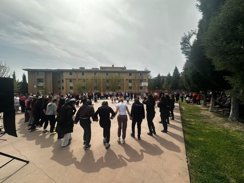 Karadenizliler Derneğinden Kader Mahkumlarına etkinlik
