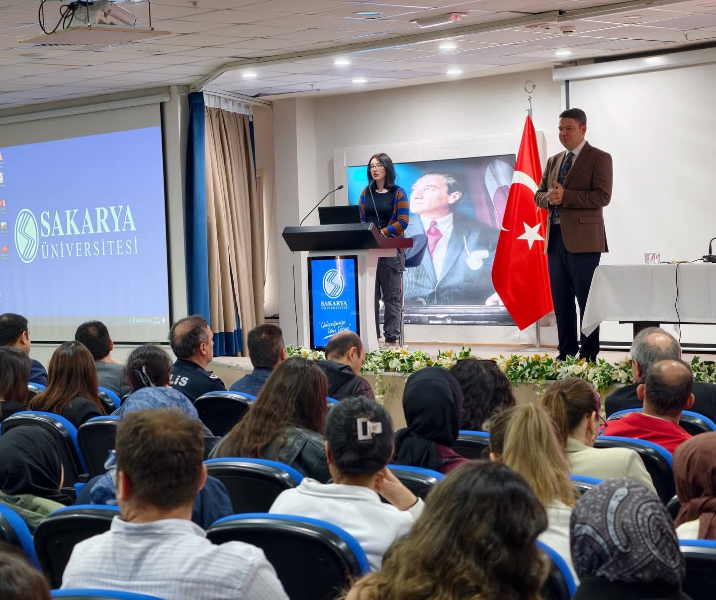 Kaymakam Gökpınar Öğrencilerle İlham Veren Başarı Hikayeleri Söyleşisinde Buluştu