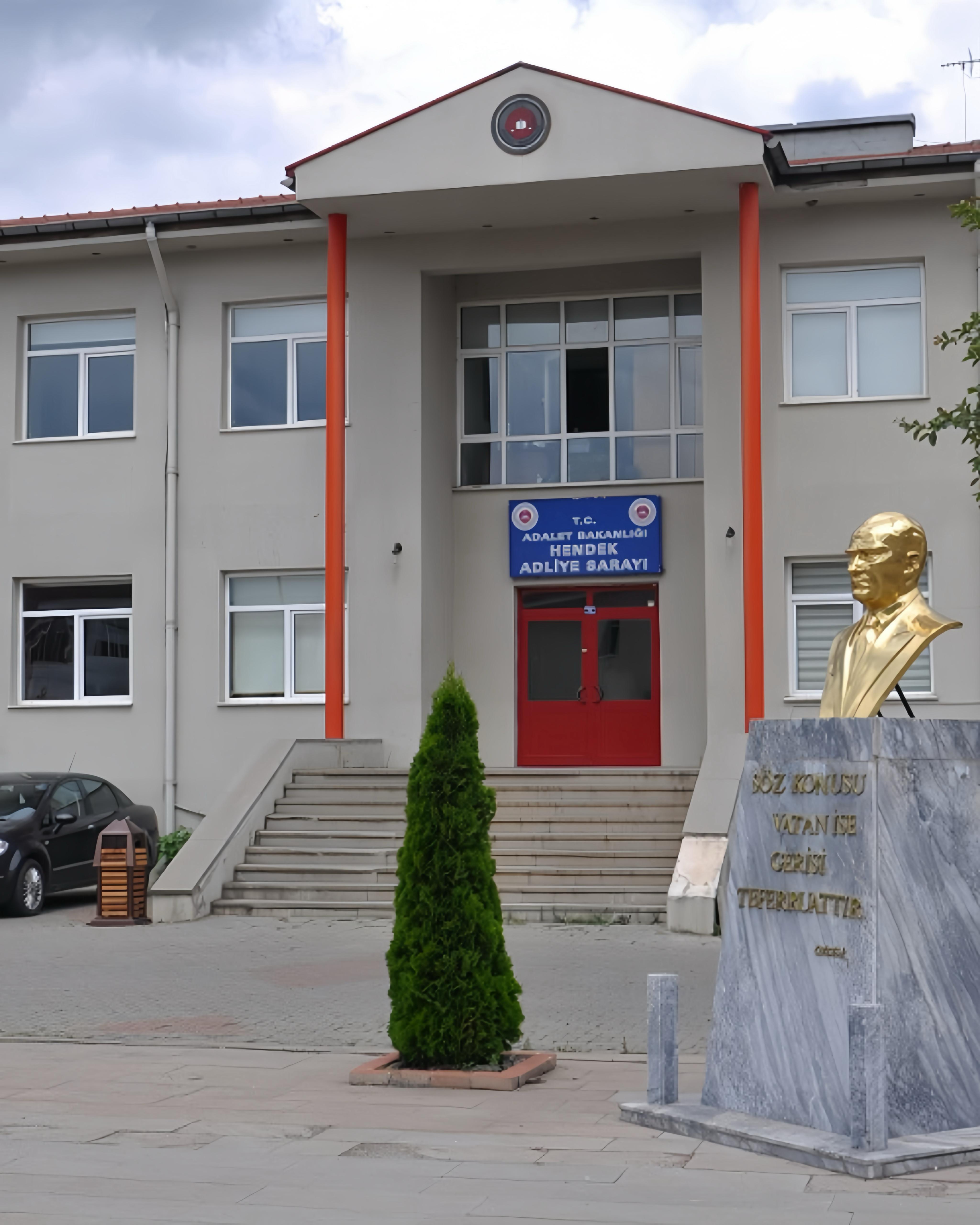 KRİTİK DAVANIN İLK DURUŞMASINDA TUTUKLU YARGILANMA KARARI