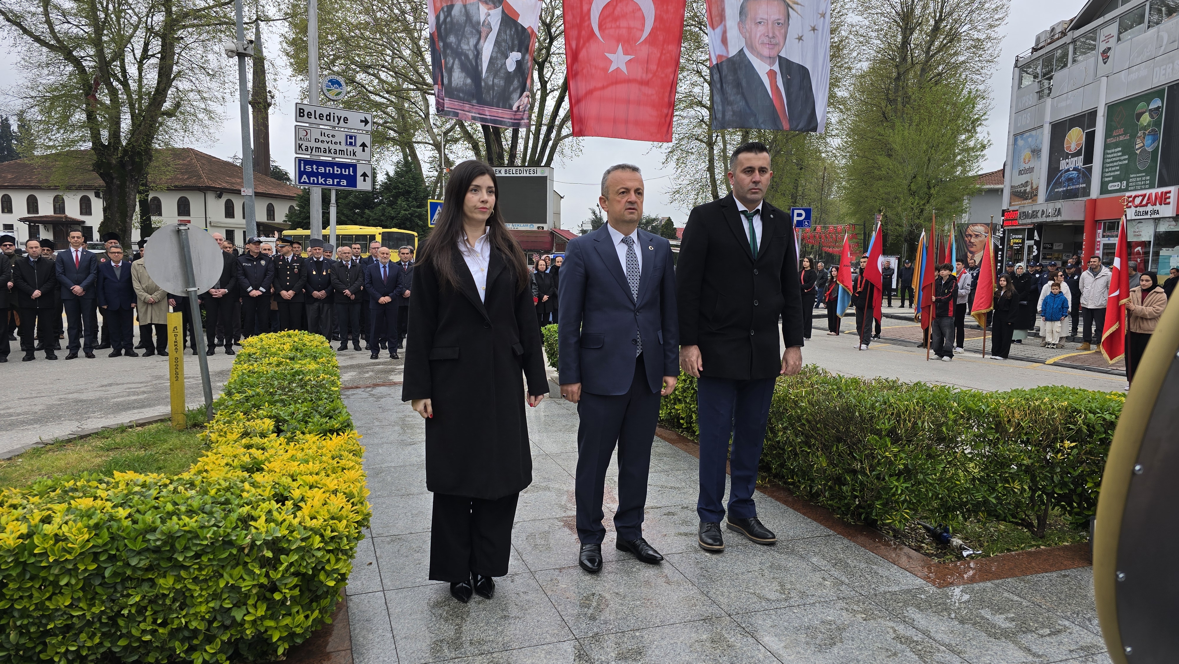 HENDEK’TE 23 NİSAN TÖRENLE KUTLANDI