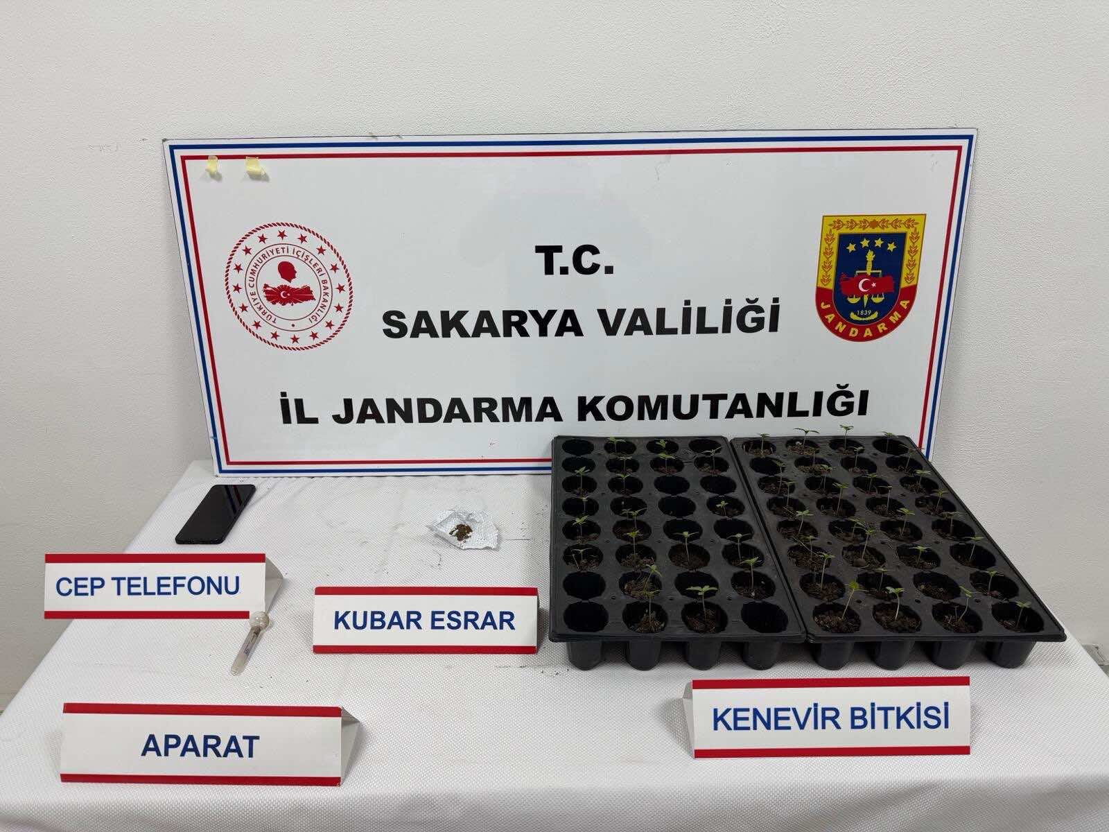 Jandarma'dan Uyuşturucu Operasyonu