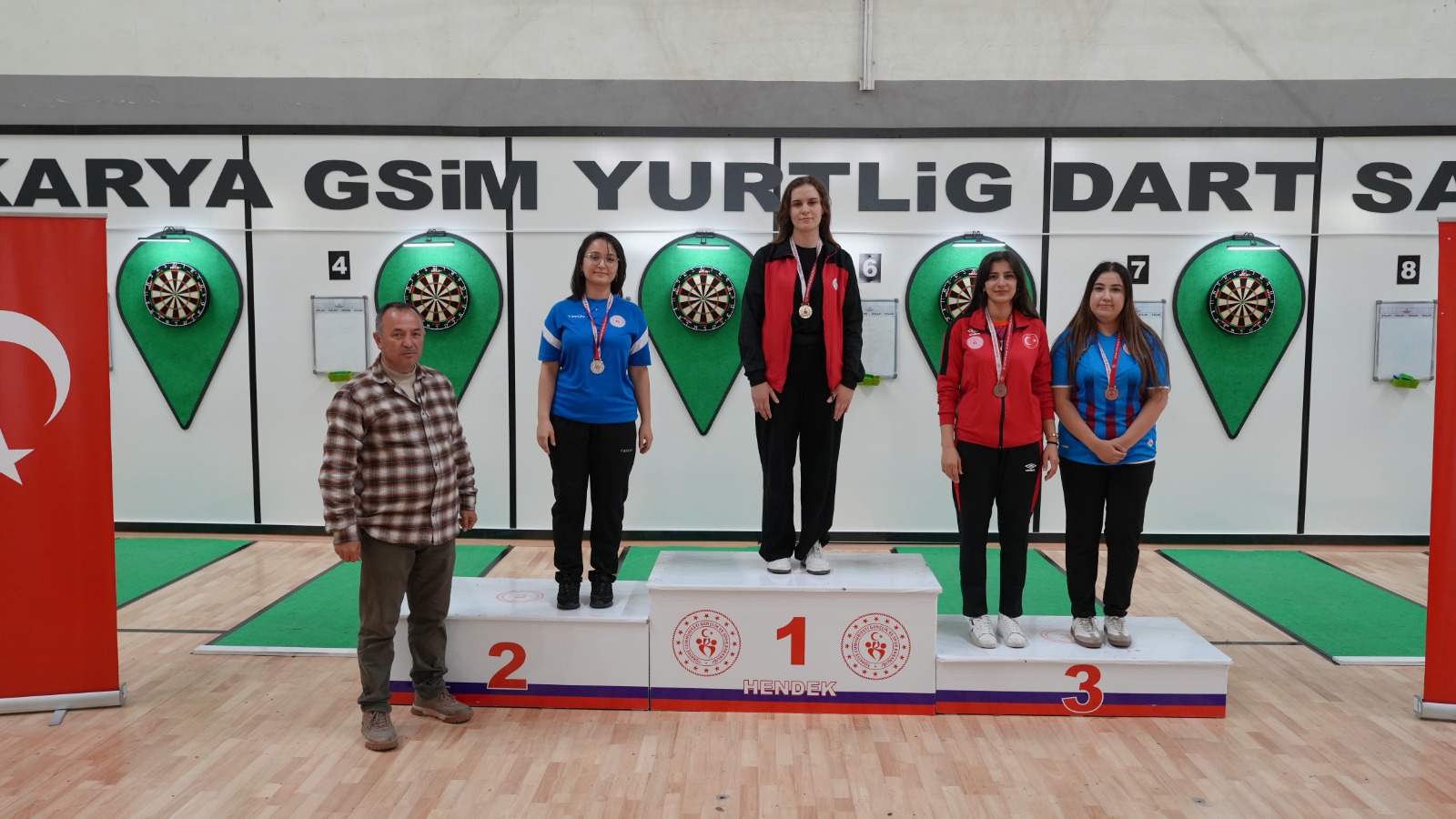 Yurtlig Batı Bölgesi Dart Turnuvası Hendek'te düzenlendi