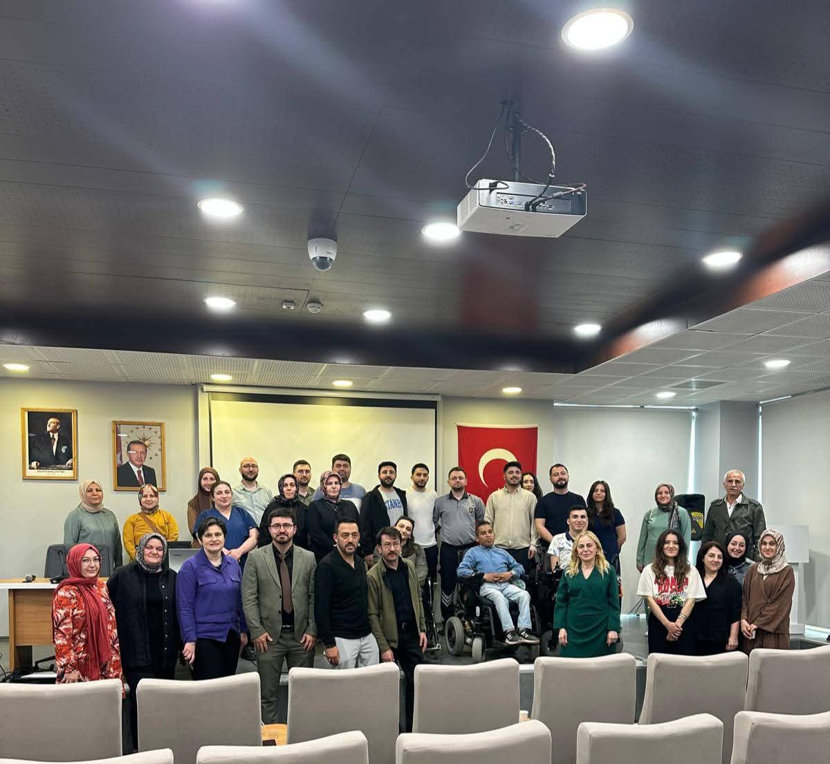 GÖRMEK YETMEZ , HİSSETMEK GEREKİR