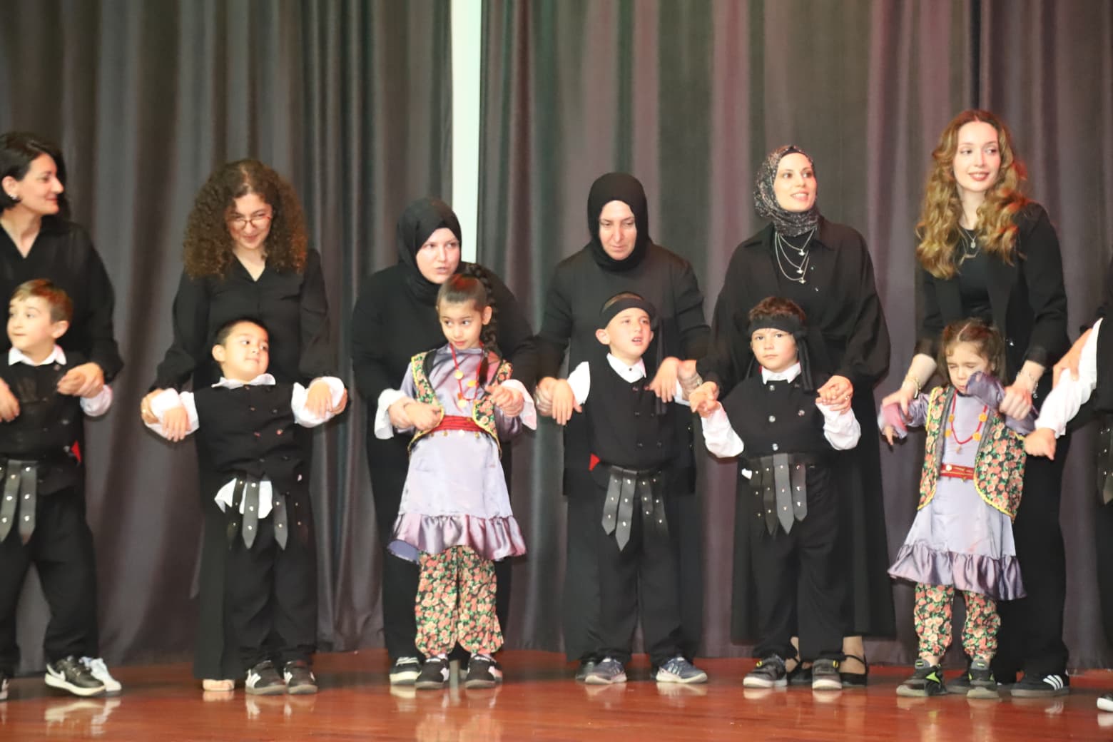 HENDEK’TE ENGELLİLER HAFTASI ETKİNLİĞİ YOĞUN KATILIMLA GERÇEKLEŞTİ