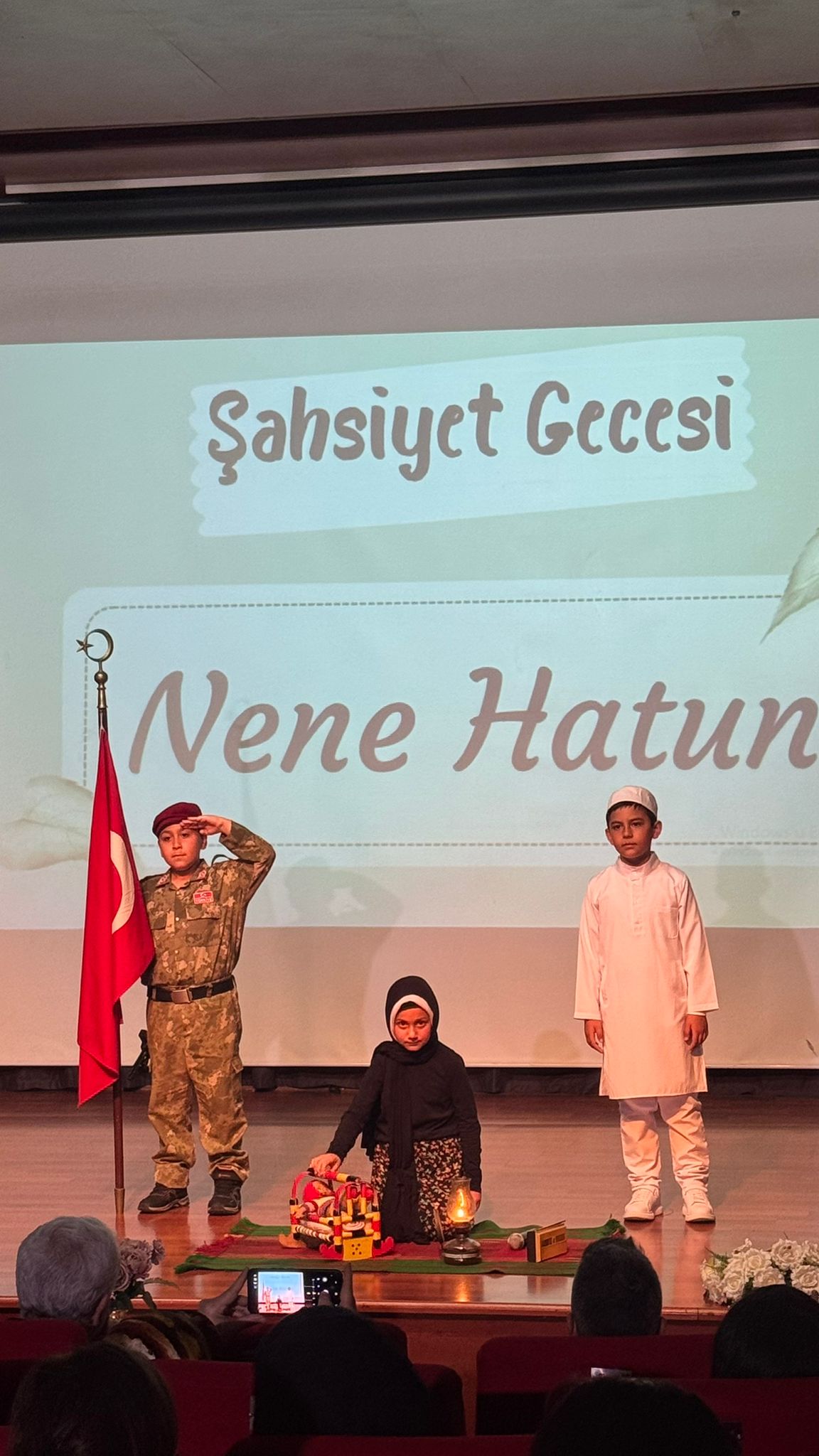 HENDEK’İN GURURU MİNİKLER; KÜÇÜCÜK BEDENLERDE KOCAMAN ŞAHSİYETLER