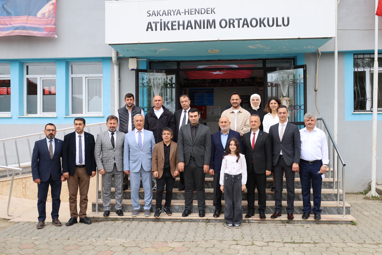 Olimpiyat Şampiyonu Mutlu Atikehanım Ortaokulunda
